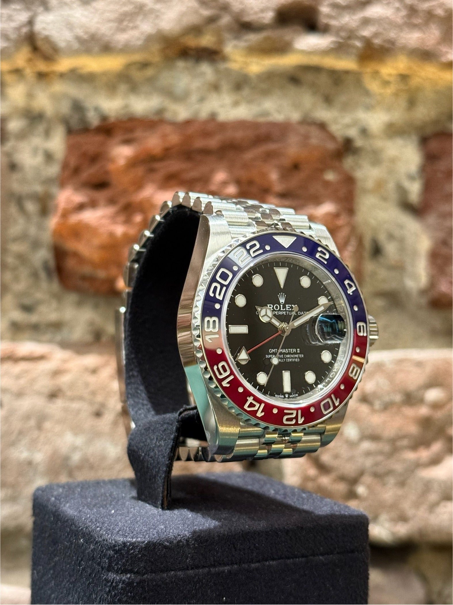 Rolex Gmt Master II - Schwarzes Zifferblatt, Modell 2021, Ref.126710BLRO