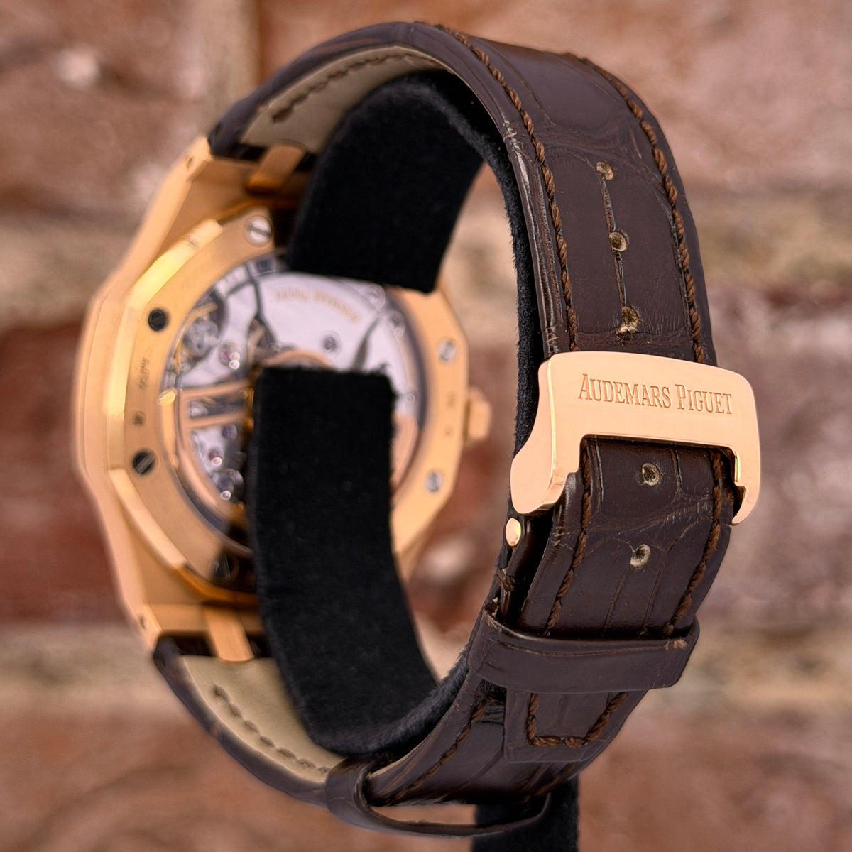 Audemars Piguet Royal Oak -Schwarzes Zifferblatt, Modell 2021, Ref.1550OR