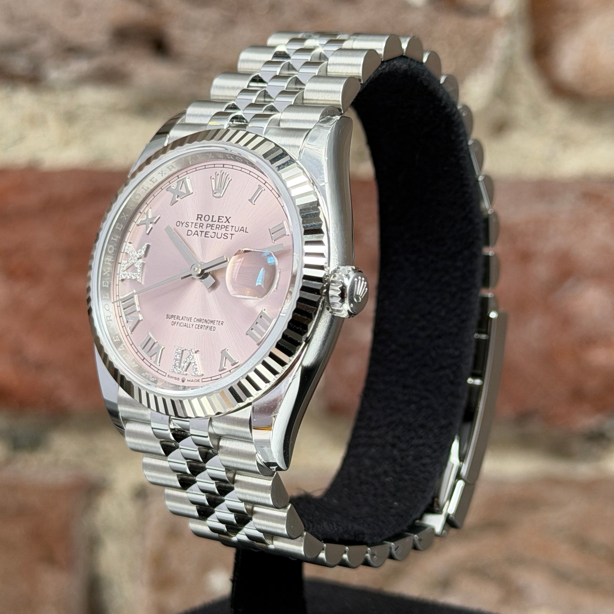 Rolex Datejust 36 - Rosanes Zifferblatt mit Diamanten 6/9, Modell 2025, Ref. 126234