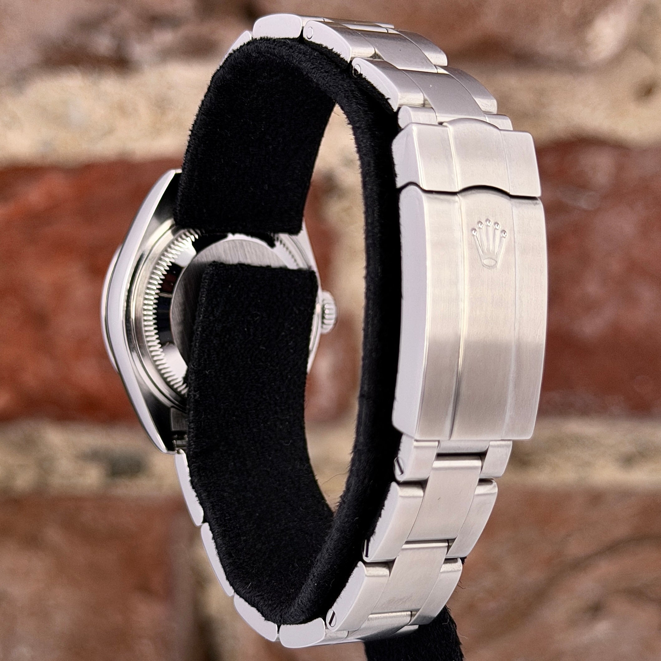 Rolex Oyster Perpetual 28 - Schwarzes Zifferblatt, Modell 2024, Ref.276200