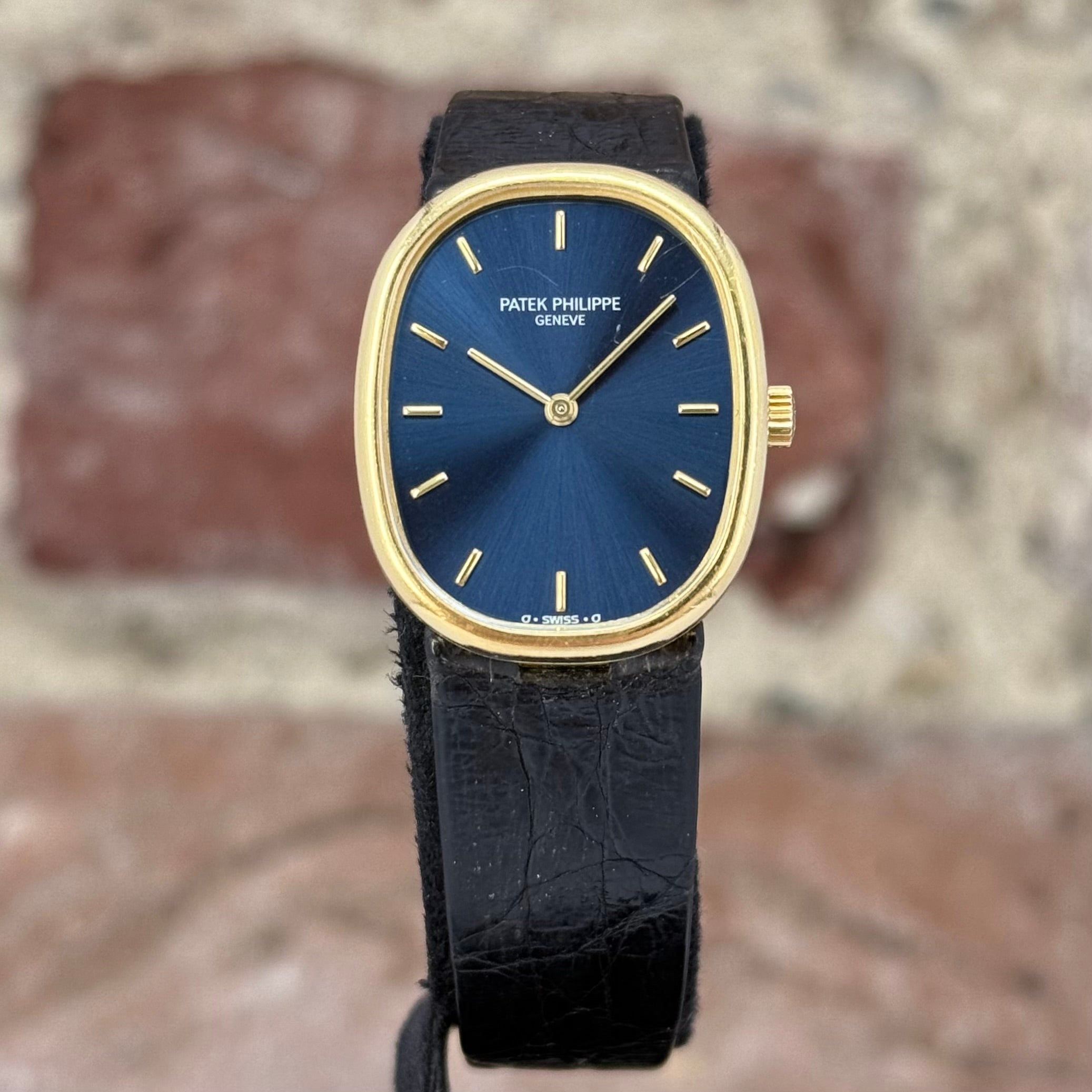Patek Philippe Ellipse - Blaues Zifferblatt, Modell 1991, Ref.4226