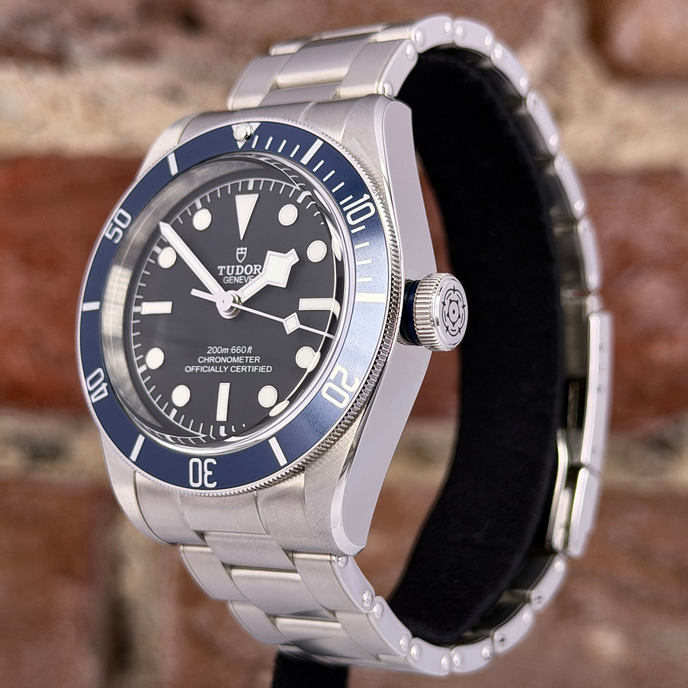 Tudor Black Bay - Schwarzes Zifferblatt, Ref.79230B, Modell 2026