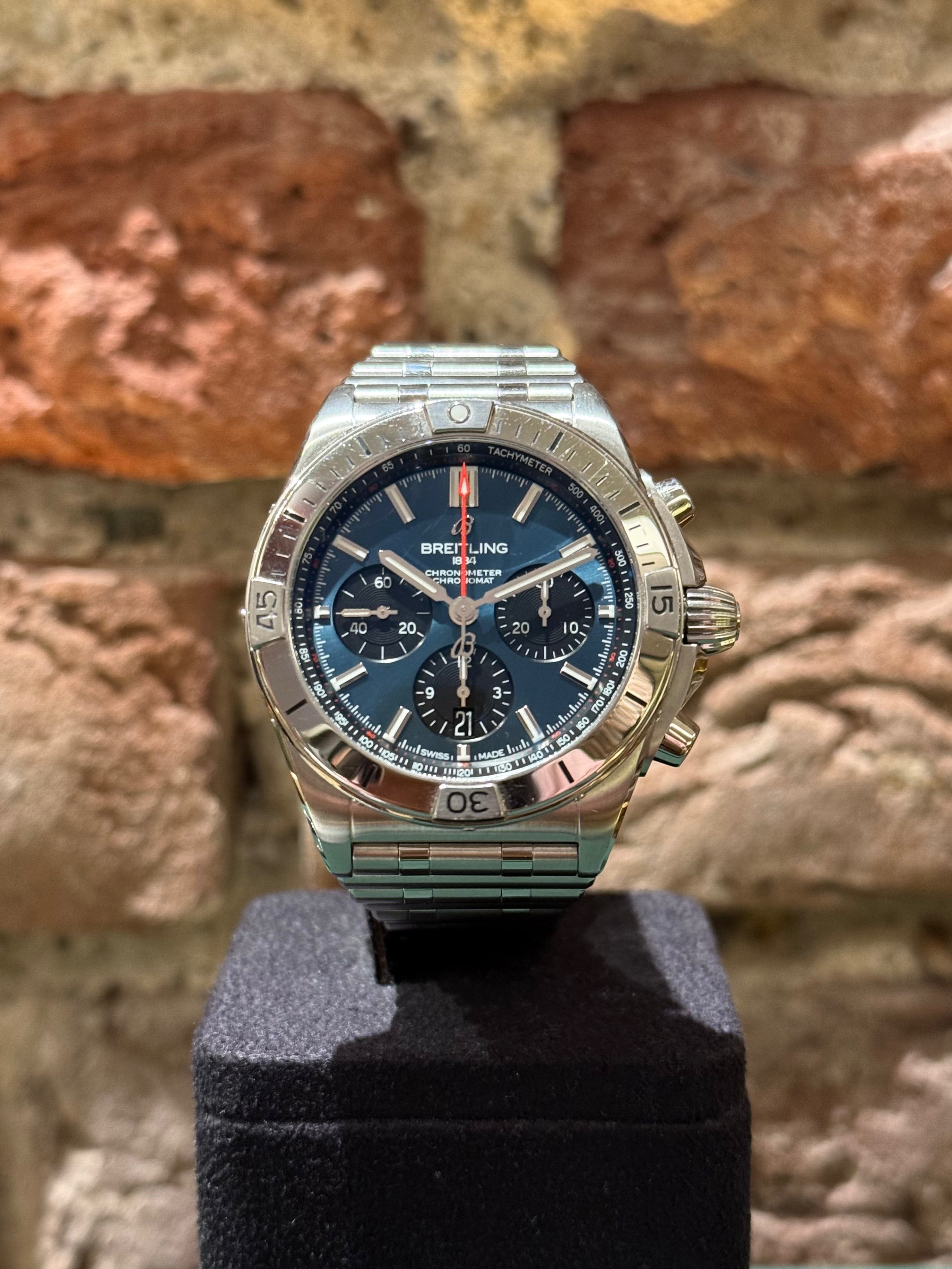 Breitling Super Chronomat 44 - Blaues Zifferblatt, Re.AB0134