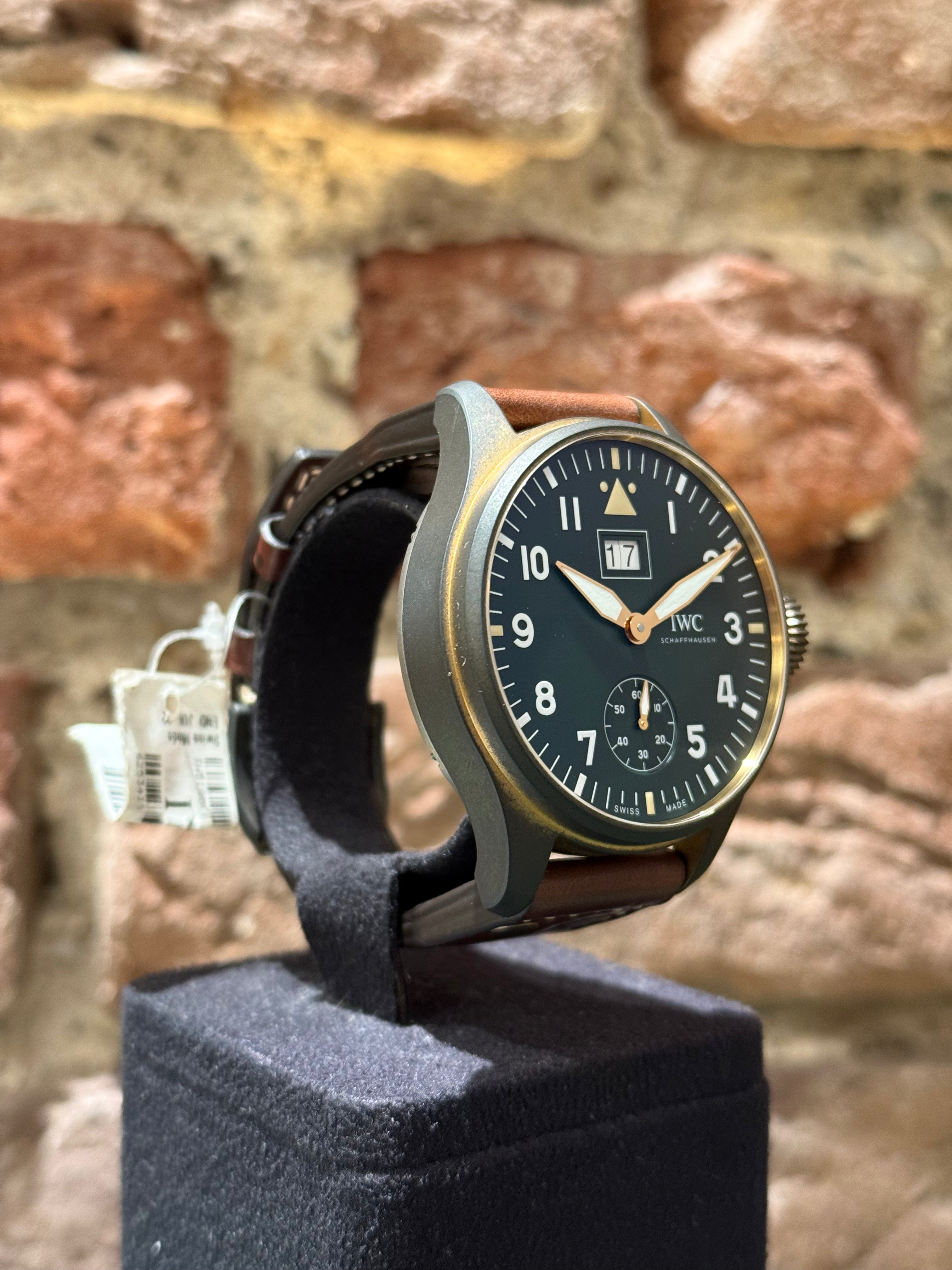 IWC Big Date Spitfire Edition 46 - Grünes Zifferblatt, Modell 2022, Ref. IW510506