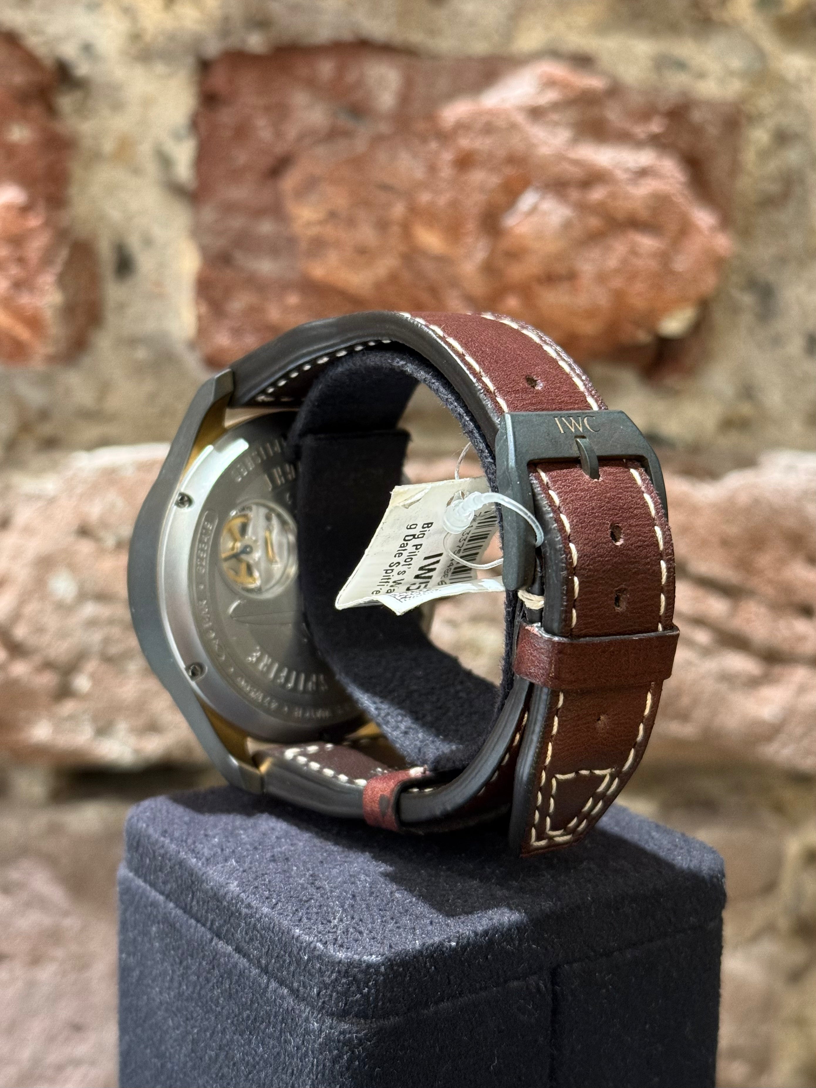 IWC Big Date Spitfire Edition 46 - Grünes Zifferblatt, Modell 2022, Ref. IW510506