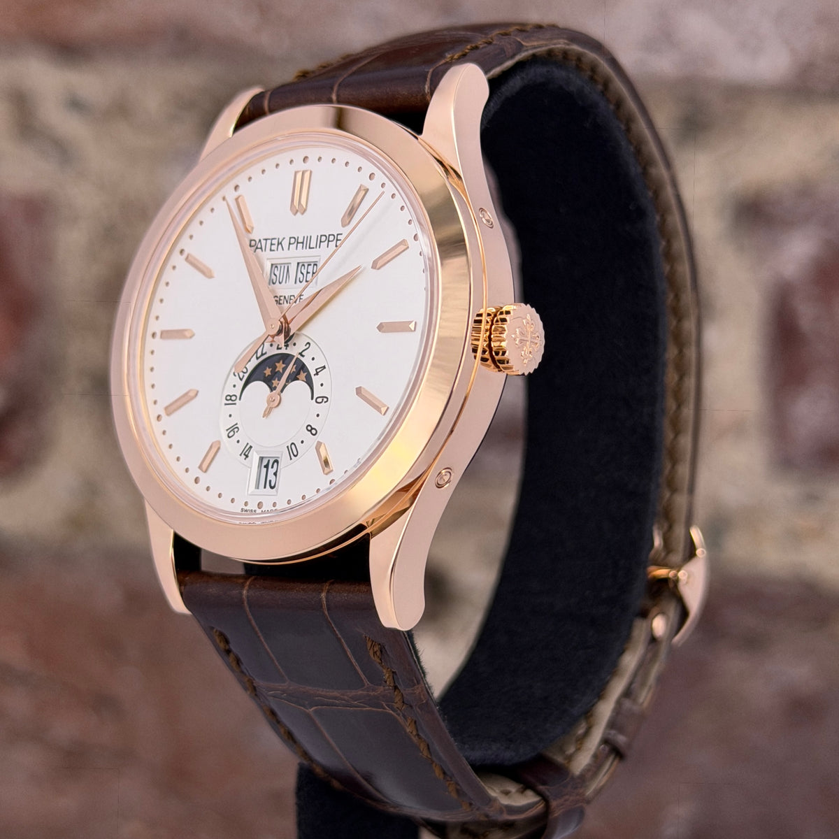 Patek Philippe Annual Calendar - Silbernes Zifferblatt, Modell 2026, Ref.5396R-011