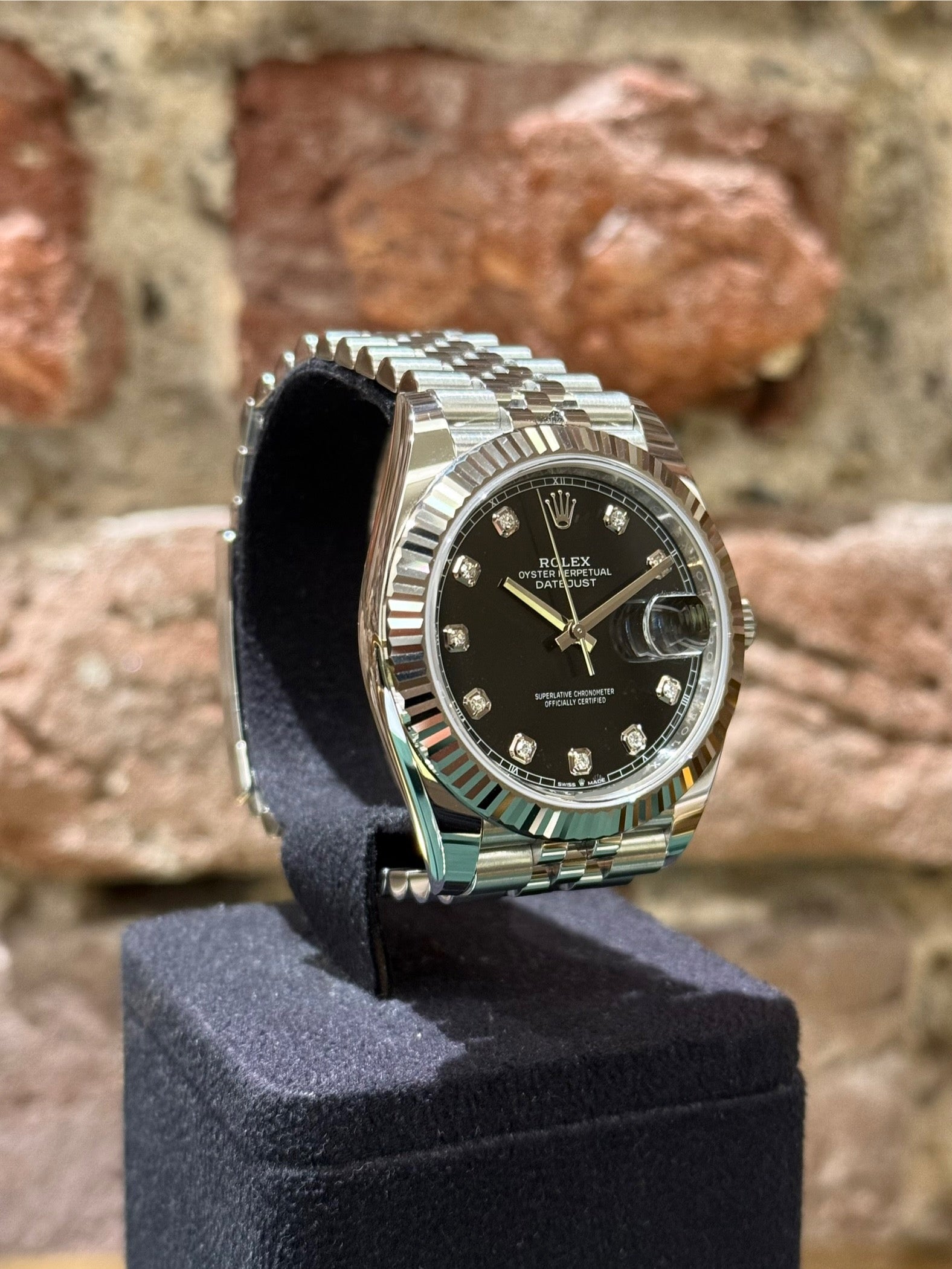 Rolex Datejust 41 - Schwarzes Zifferblatt mit Diamanten, Modell 2025, Ref. 126334