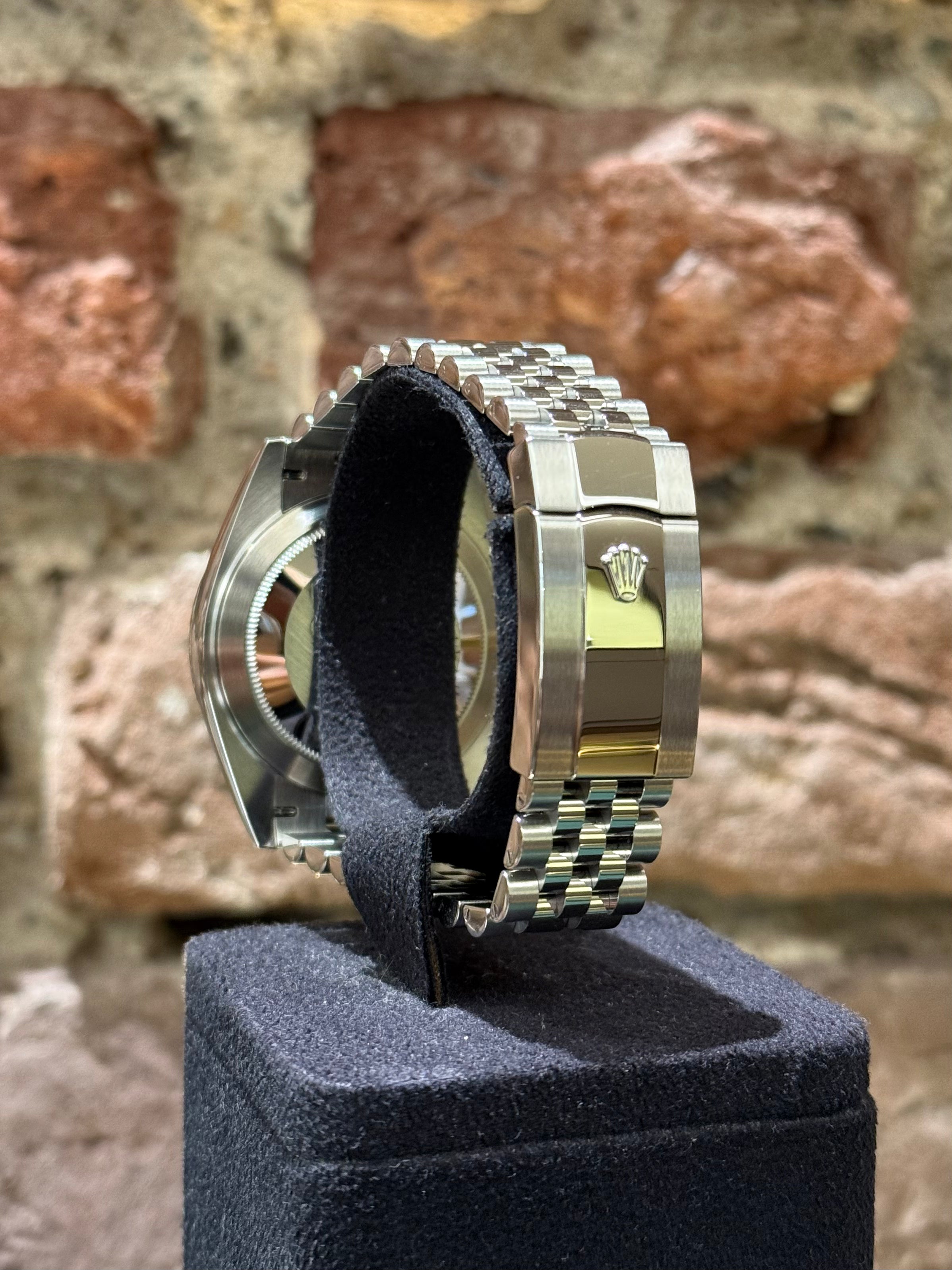 Rolex Datejust 41 - Schwarzes Zifferblatt mit Diamanten, Modell 2025, Ref. 126334