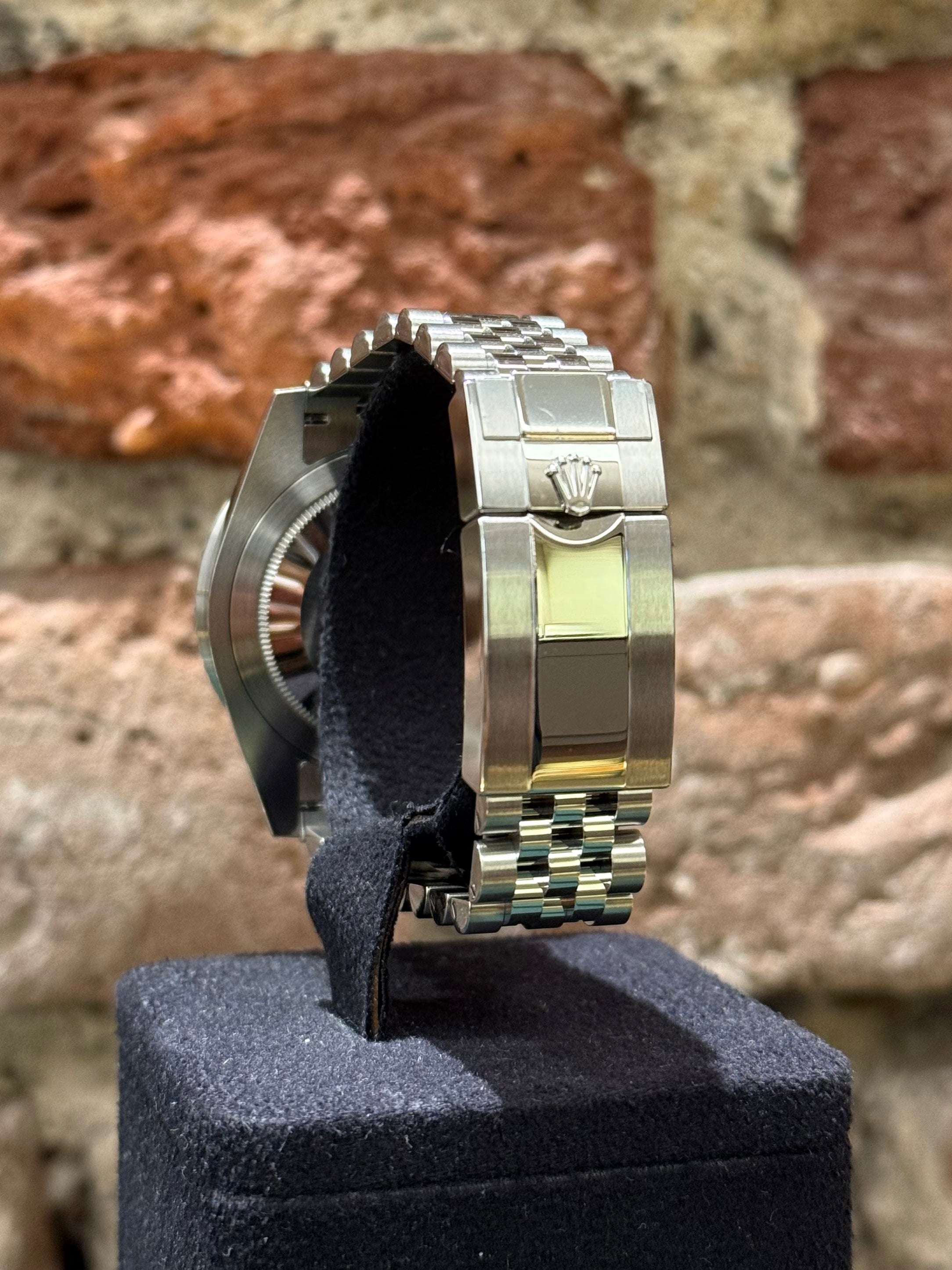 Rolex Gmt Master 40 - Schwarzes Zifferblatt, Modell 2018 Ref.126710BLRO
