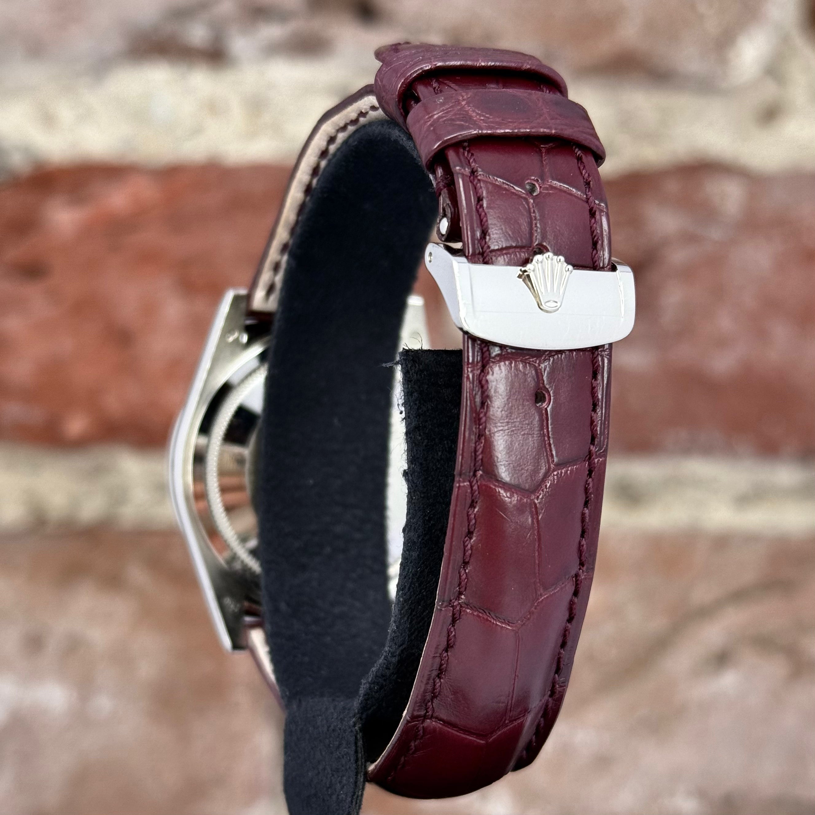 Rolex Daydate 36 - Kirschrotes Zifferblatt `Cherry`, Modell 2016, Ref. 118139