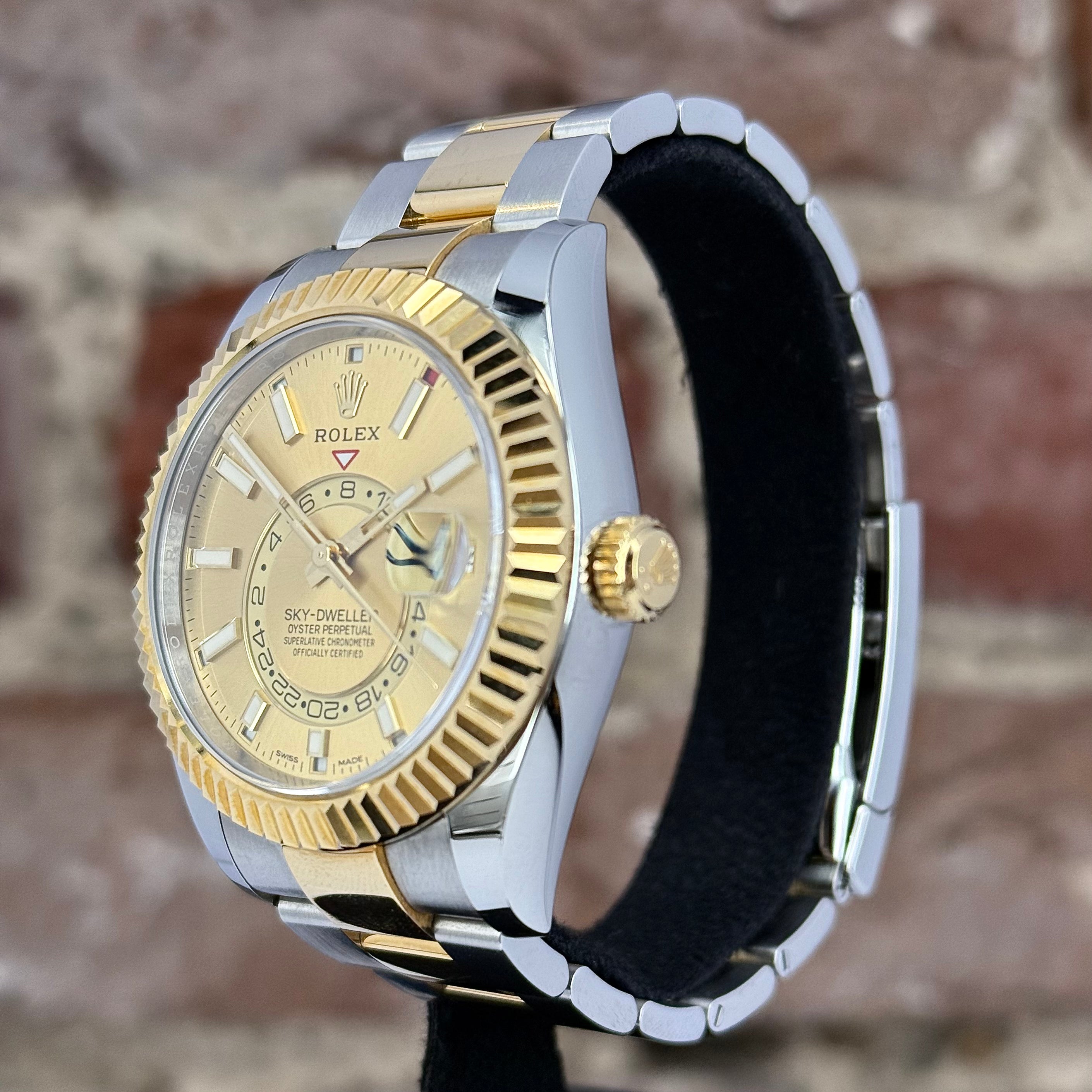 Rolex Skydweller 42 - Champagner Zifferblatt, Modell 2021, Ref.326933