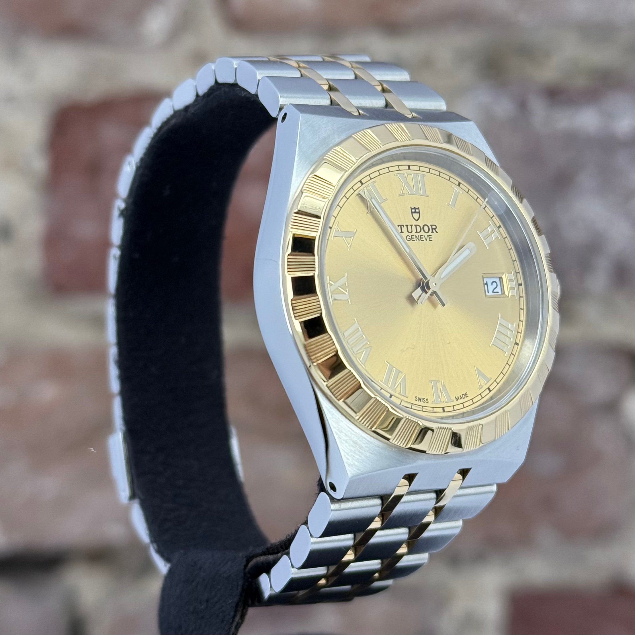 Tudor Royal 38 - Champagner Zifferblatt, Modell 2023, Ref.28503