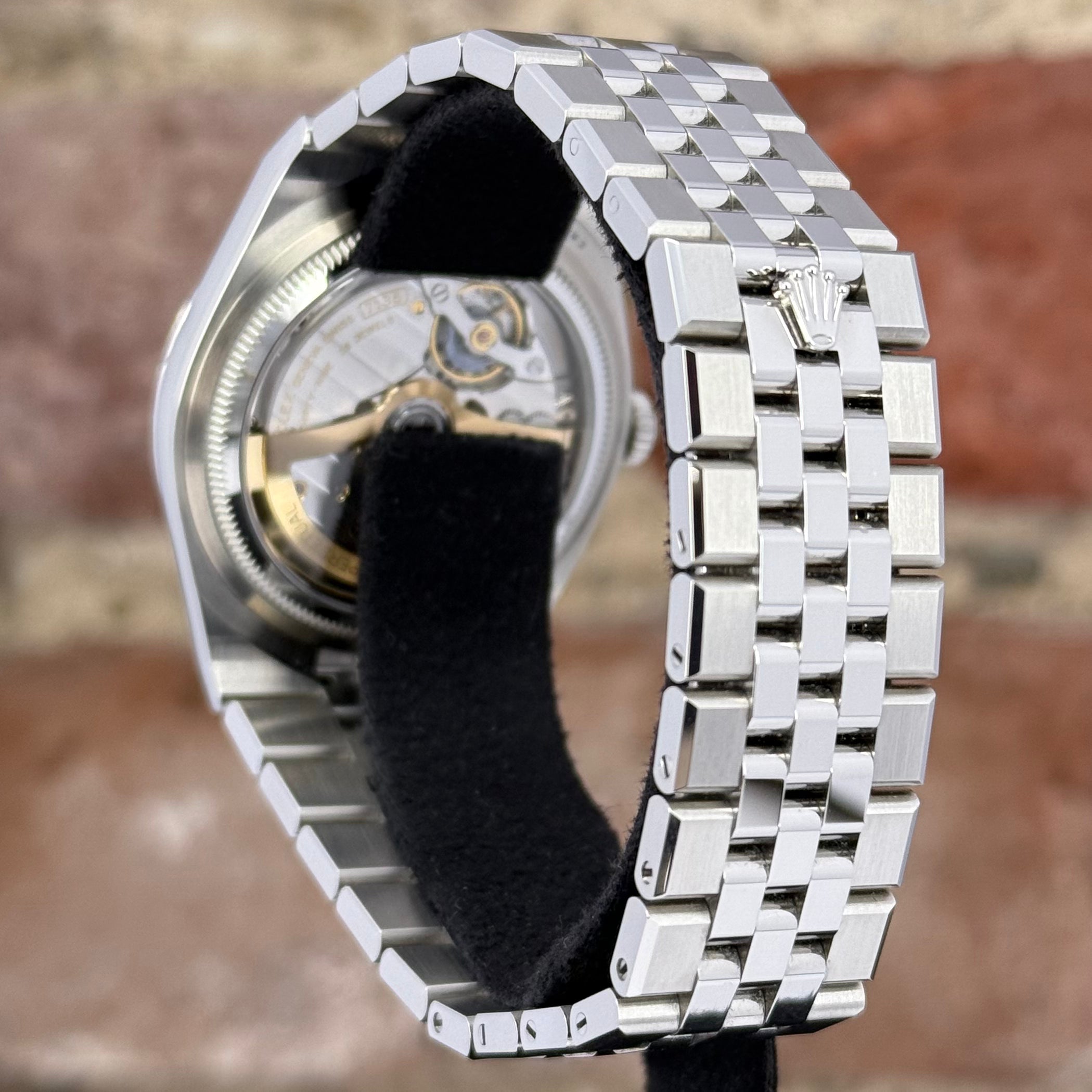 Rolex Land-Dweller - Weißes Zifferblatt, Modell 2026, Ref. 127334
