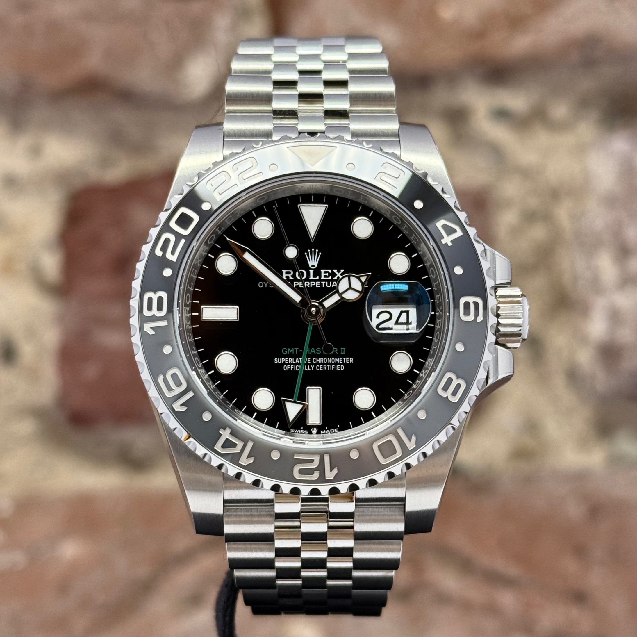 Rolex GMT-Master II - Schwarzes Zifferblatt, Modell 2026, Ref. 126710GRNR