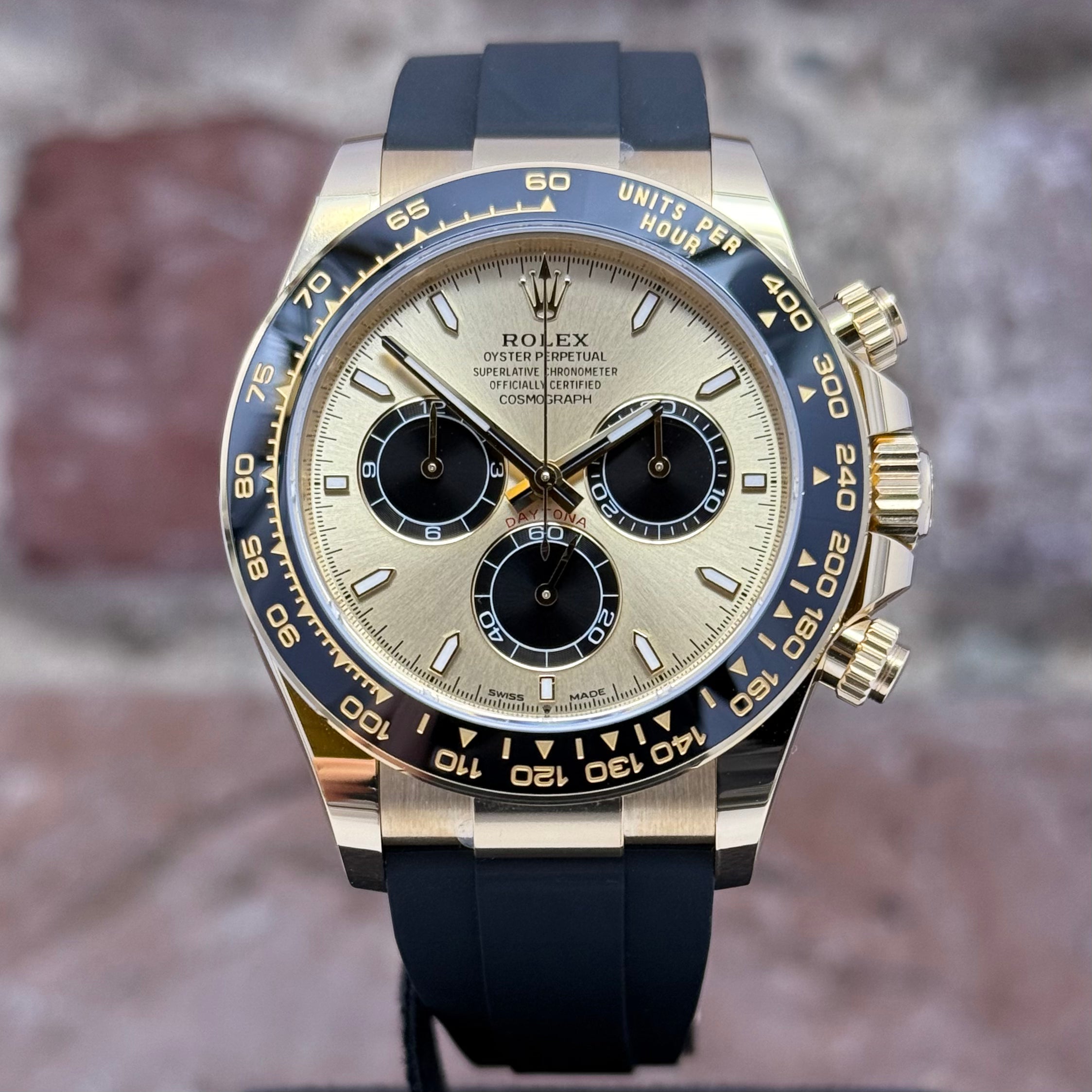 Rolex Daytona 40 - Goldenes Zifferblatt ,Pikachu‘ ,Modell 2024, Ref. 126518LN