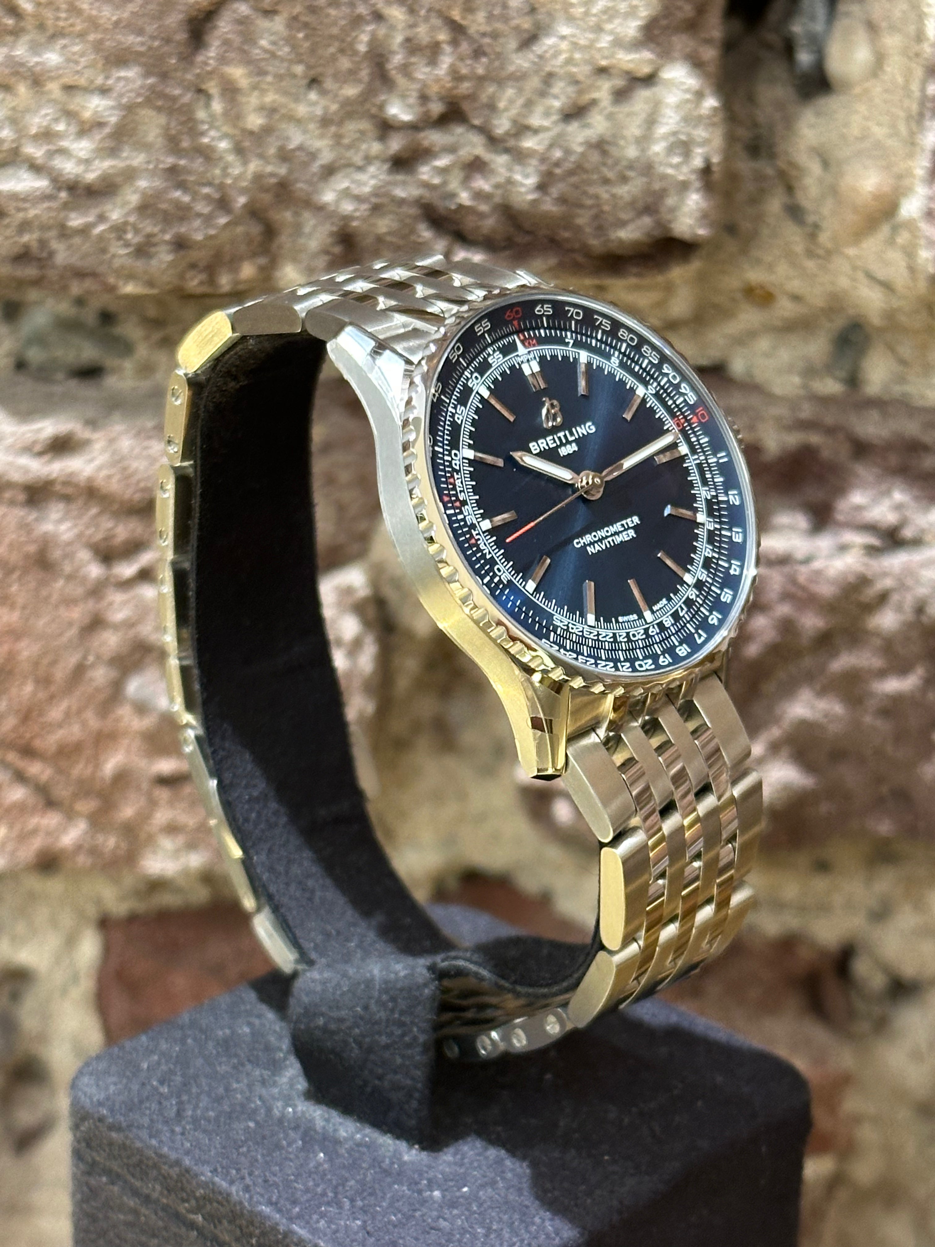 Breitling Navitimer 41 - Blaues Zifferblatt, Modell 2025, Ref.A17329