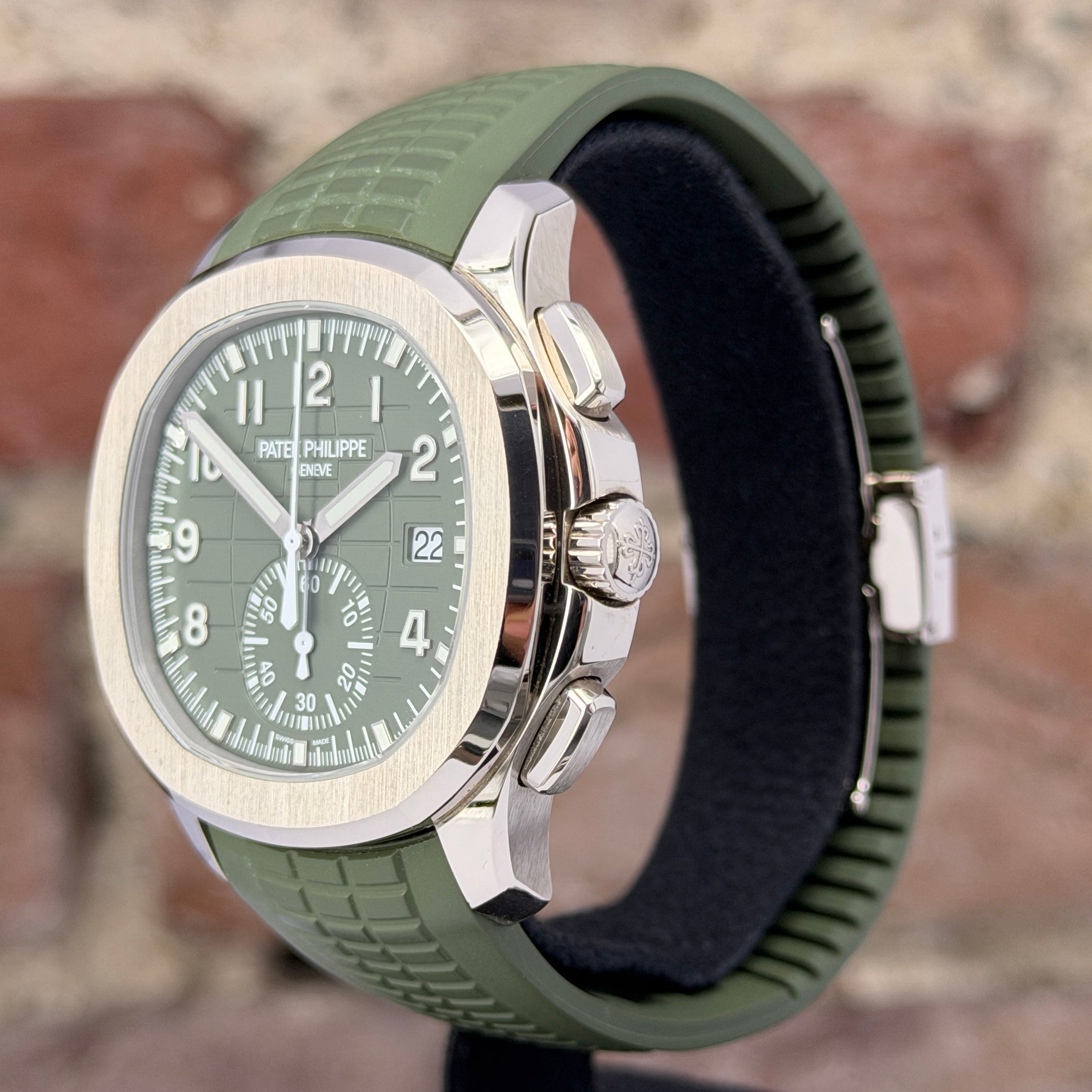 Patek Philippe - Grünes Zifferblatt, Modell 2022, Ref.5968G