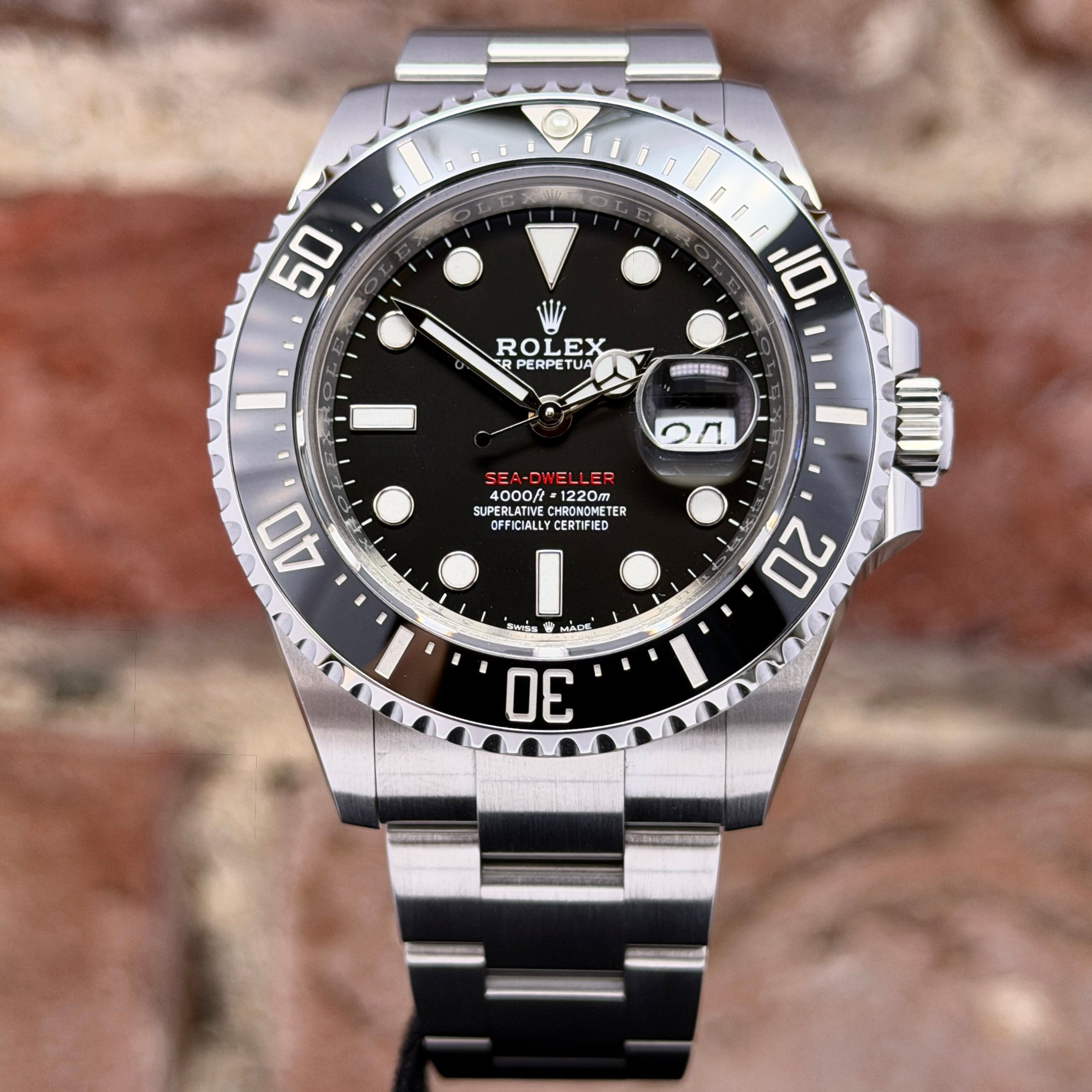 Rolex Seadweller 43 - Schwarzes Zifferblatt, Modell 2021, Ref.126600