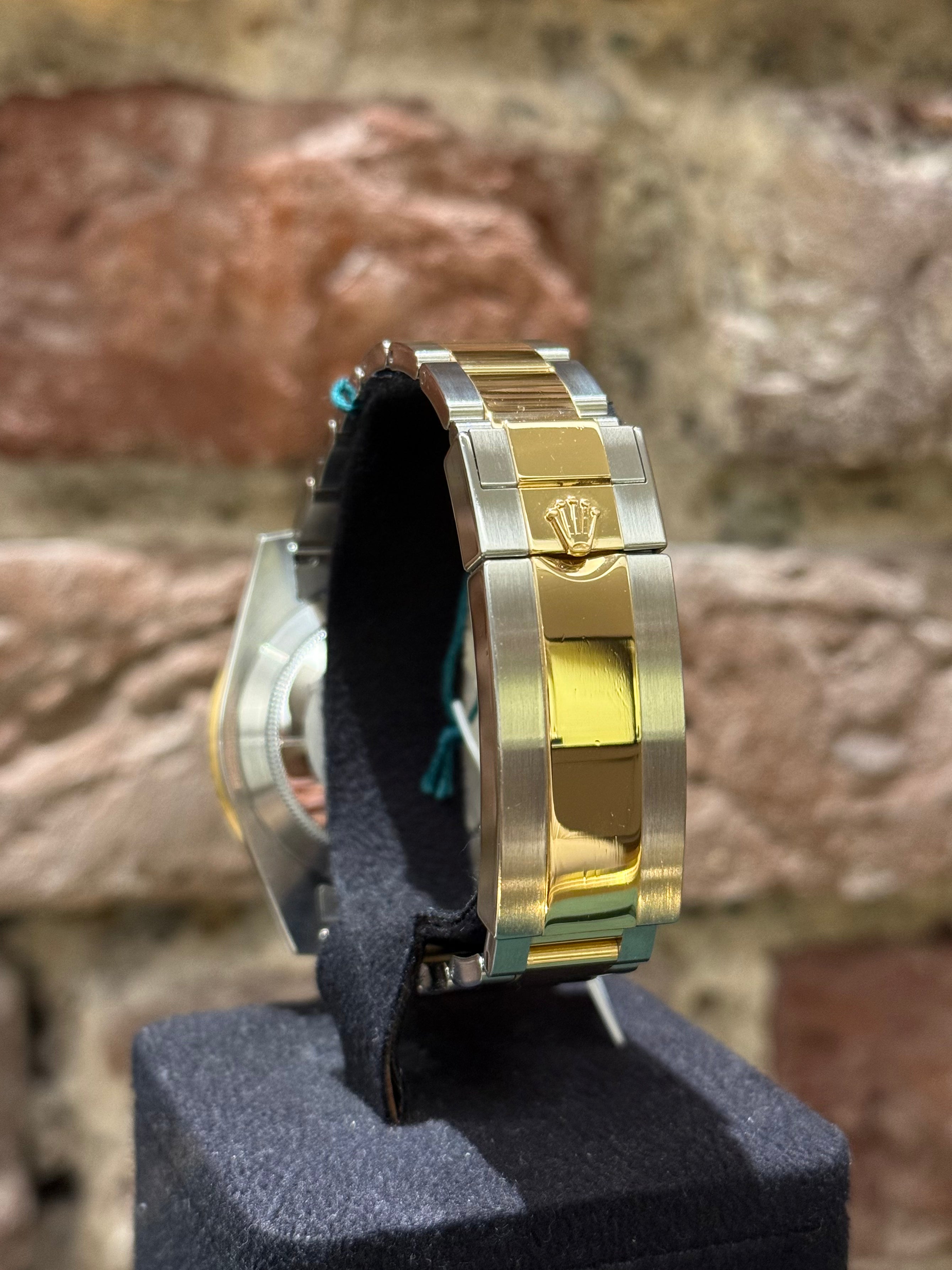 Rolex Submariner 40 - Blaues Zifferblatt, Modell 2018, Ref.116613LB