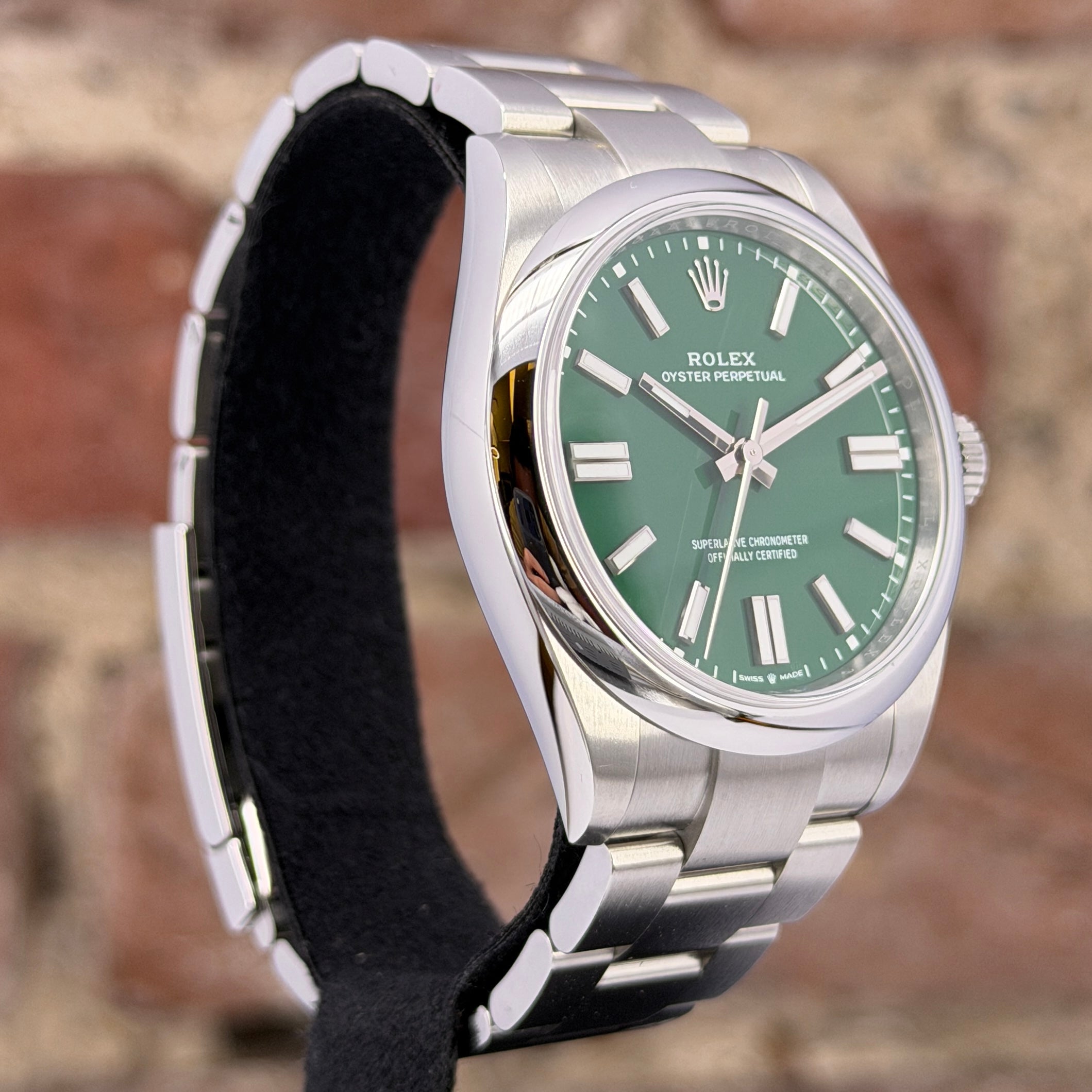 Rolex Oyster Perpetual 41 - Günes Zifferblatt Modell 2026, Ref. 134300
