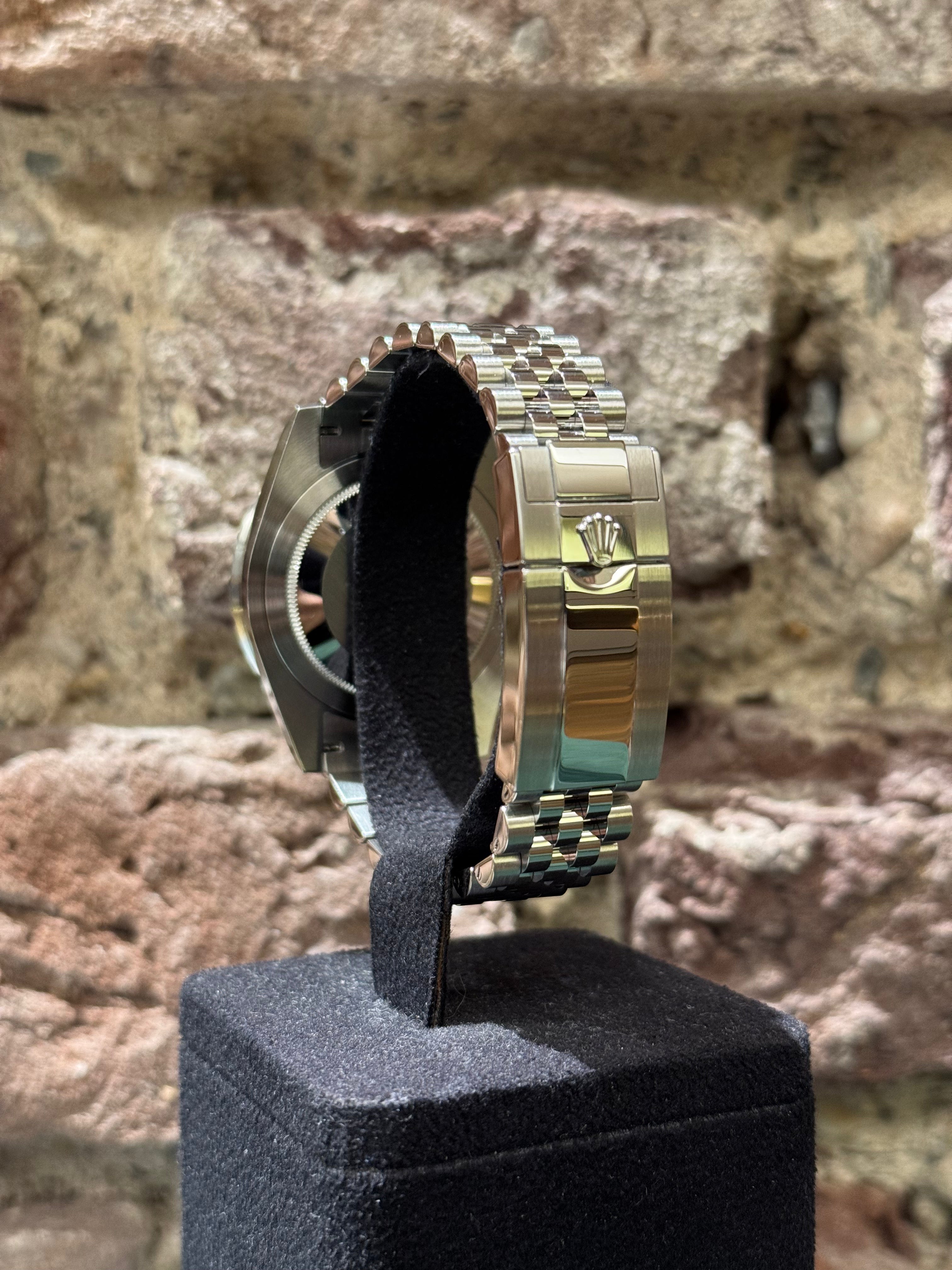 Rolex Gmt Master II - Schwarzes Zifferblatt, Modell 2025, Ref.126710BLRO