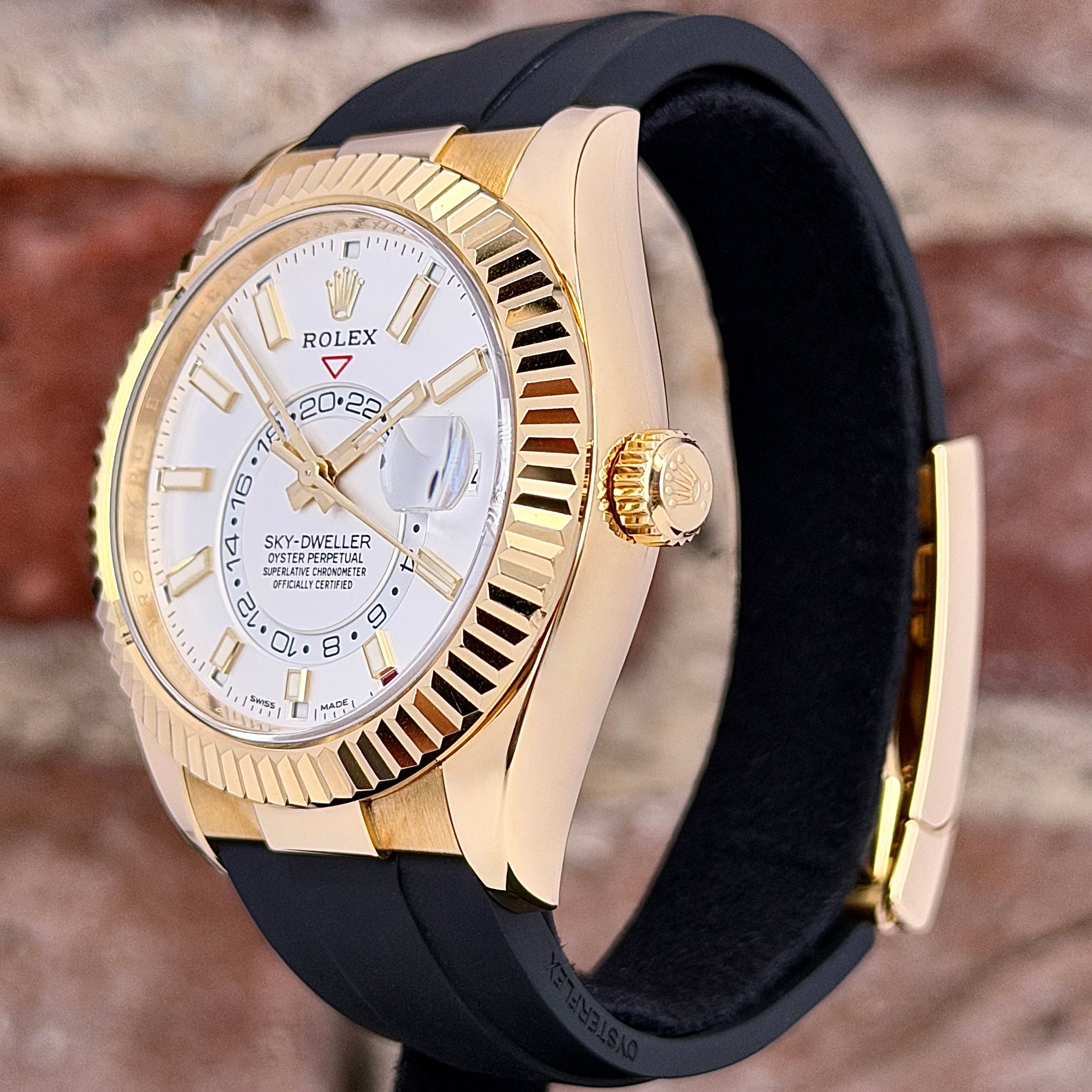 Rolex Skydweller 42 - Weißes Zifferblatt, Modell 2021, Ref.326238