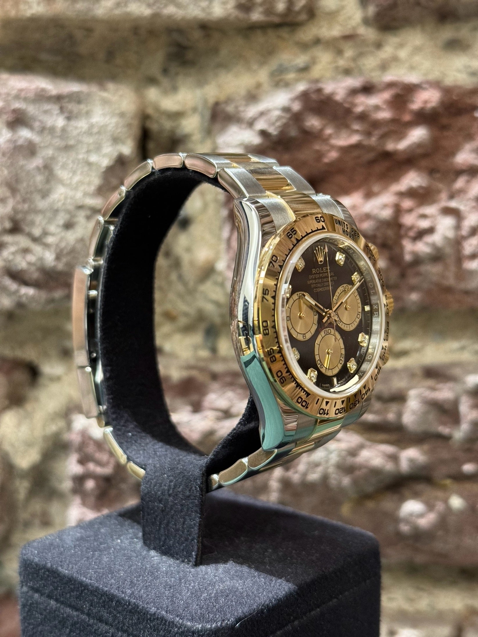 Rolex Daytona 40 - Schwarzes Zifferblatt mit Diamanten, Modell 2025, Ref.126503