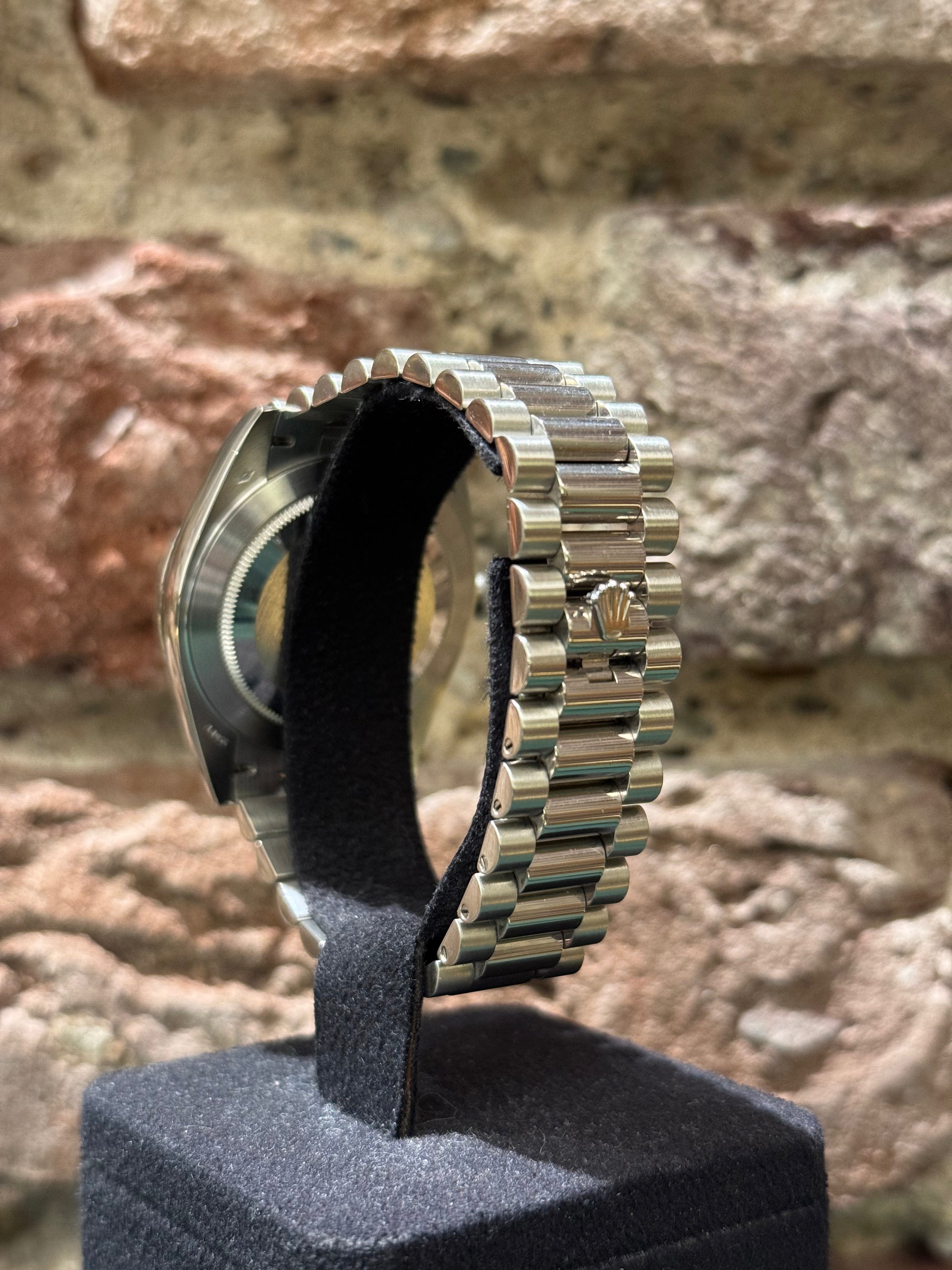 Rolex Daydate - Ice Blaues Zifferblatt mit Motif, Modell 2015, Ref.228206