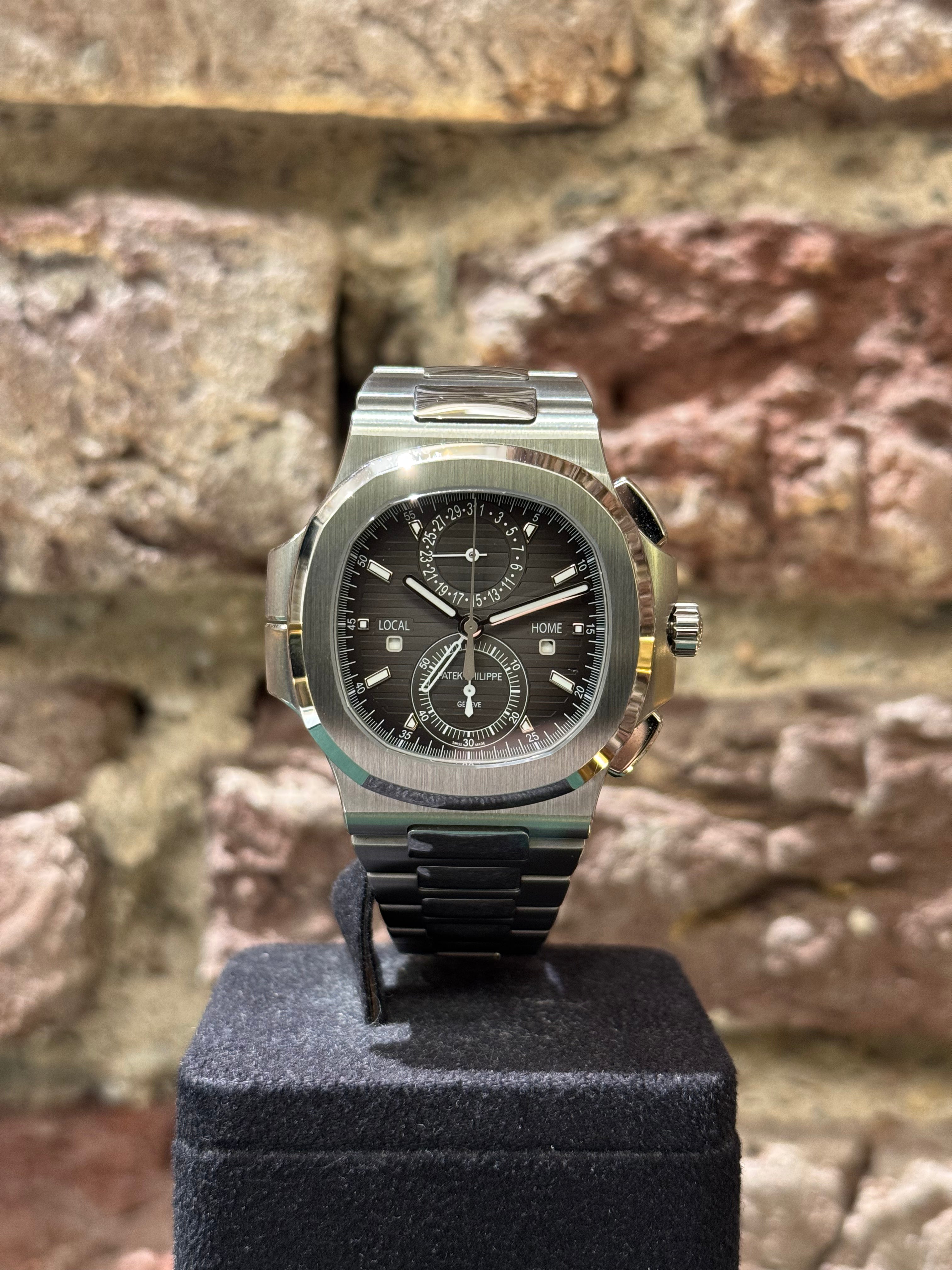 Patek Philippe - Graues Zifferblatt, Modell 2021, Ref.5990A