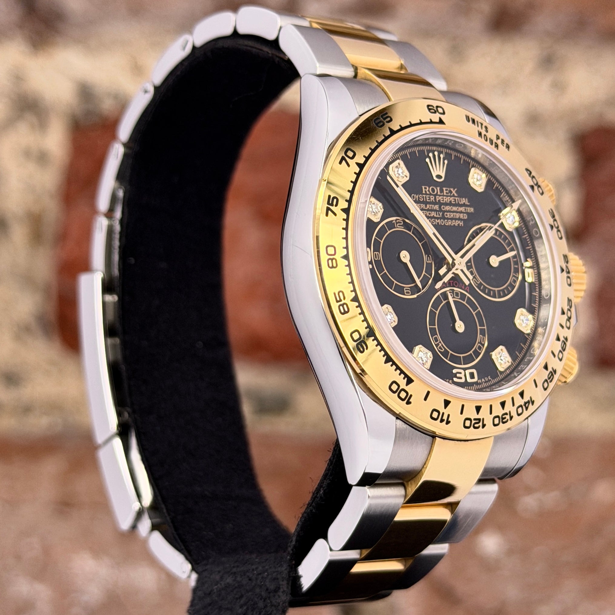 Rolex Daytona – Schwarzes Zifferblatt mit Diamanten, Modell 2020, Ref. 116503