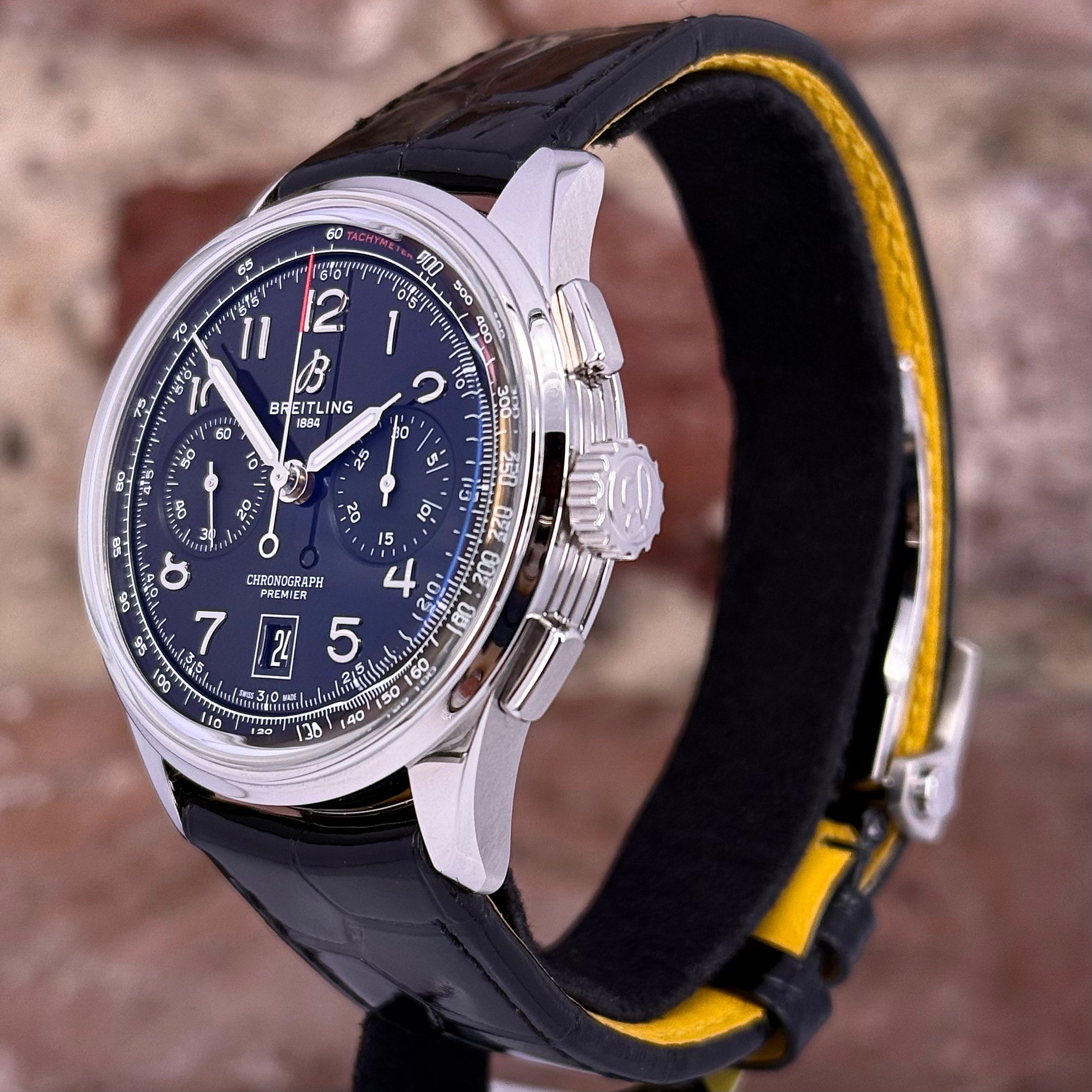 Breitling Premier B01 42 - Schwarzes Zifferblatt, Modell 2026, Ref.AB0145
