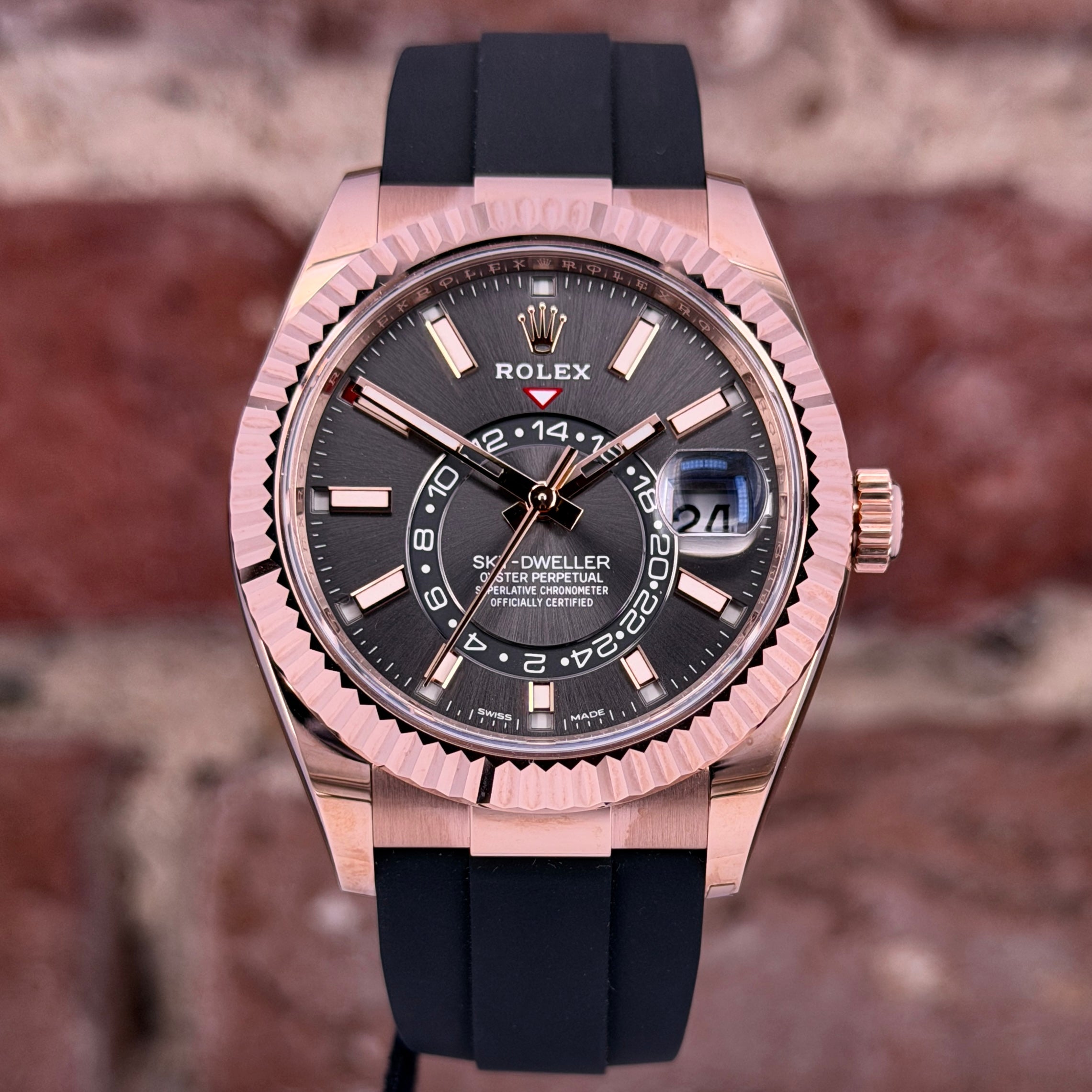 Rolex Sky-Dweller - Rhodium Zifferblatt, Modell 2022, Ref. 326235