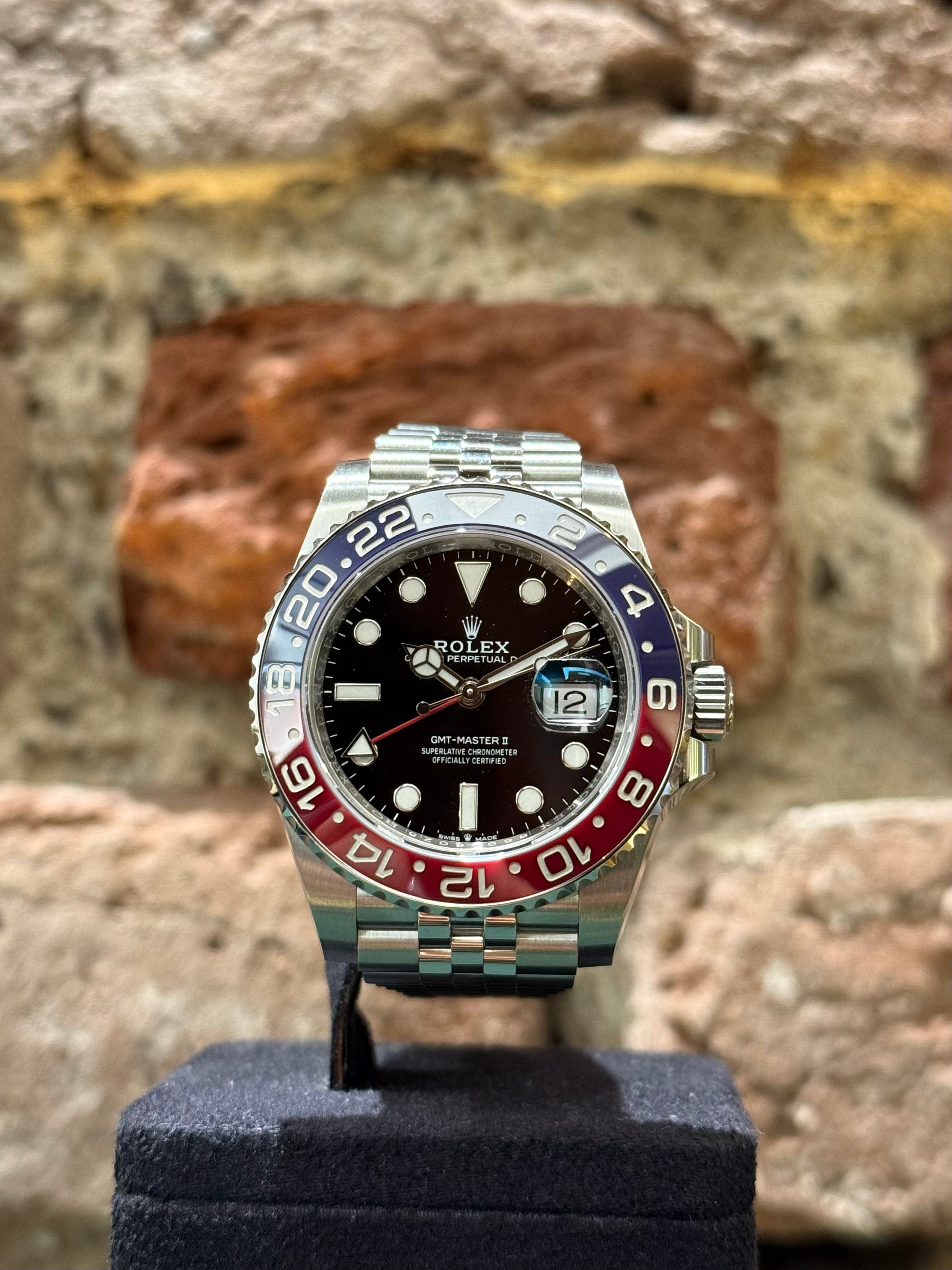 Rolex Gmt Master II - Schwarzes Zifferblatt, Modell 2021, Ref.126710BLRO