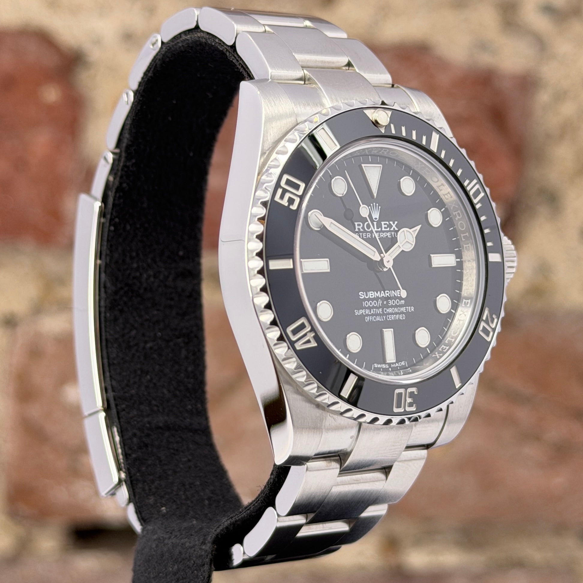 Rolex Submariner 40 - Schwarzes Zifferblatt, Modell 2020, Ref. 114060