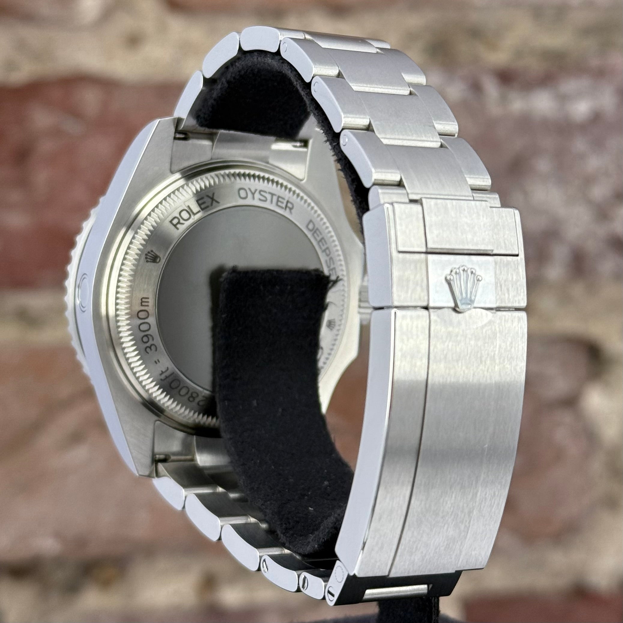 Rolex Deepblue 44 - Blau/Schwarzes Zifferblatt, Modell 2019, Ref.126660