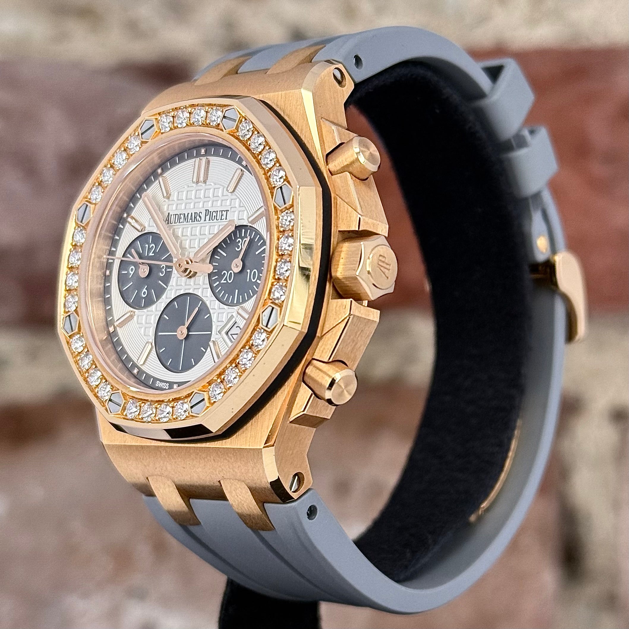 Audemars Piguet - Weißes Zifferblatt, Modell 2022, Ref.26231OR