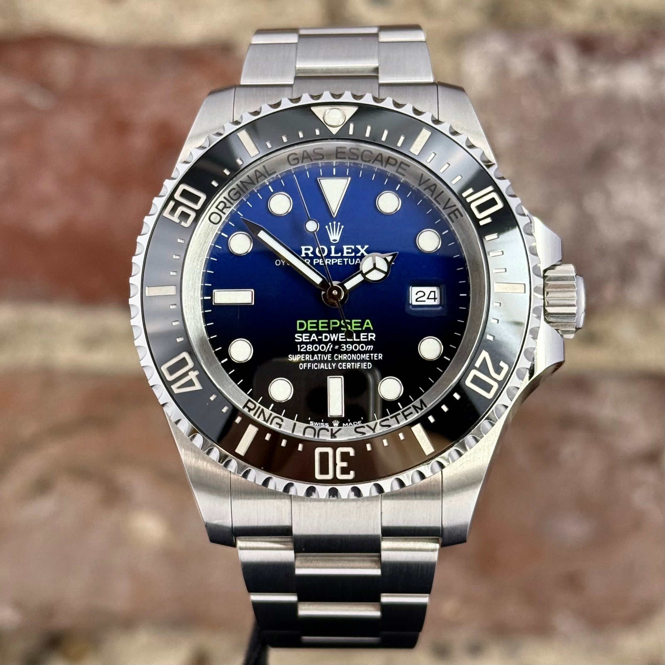 Rolex Deepblue 44 - Blau/Schwarzes Zifferblatt, Modell 2019, Ref.126660