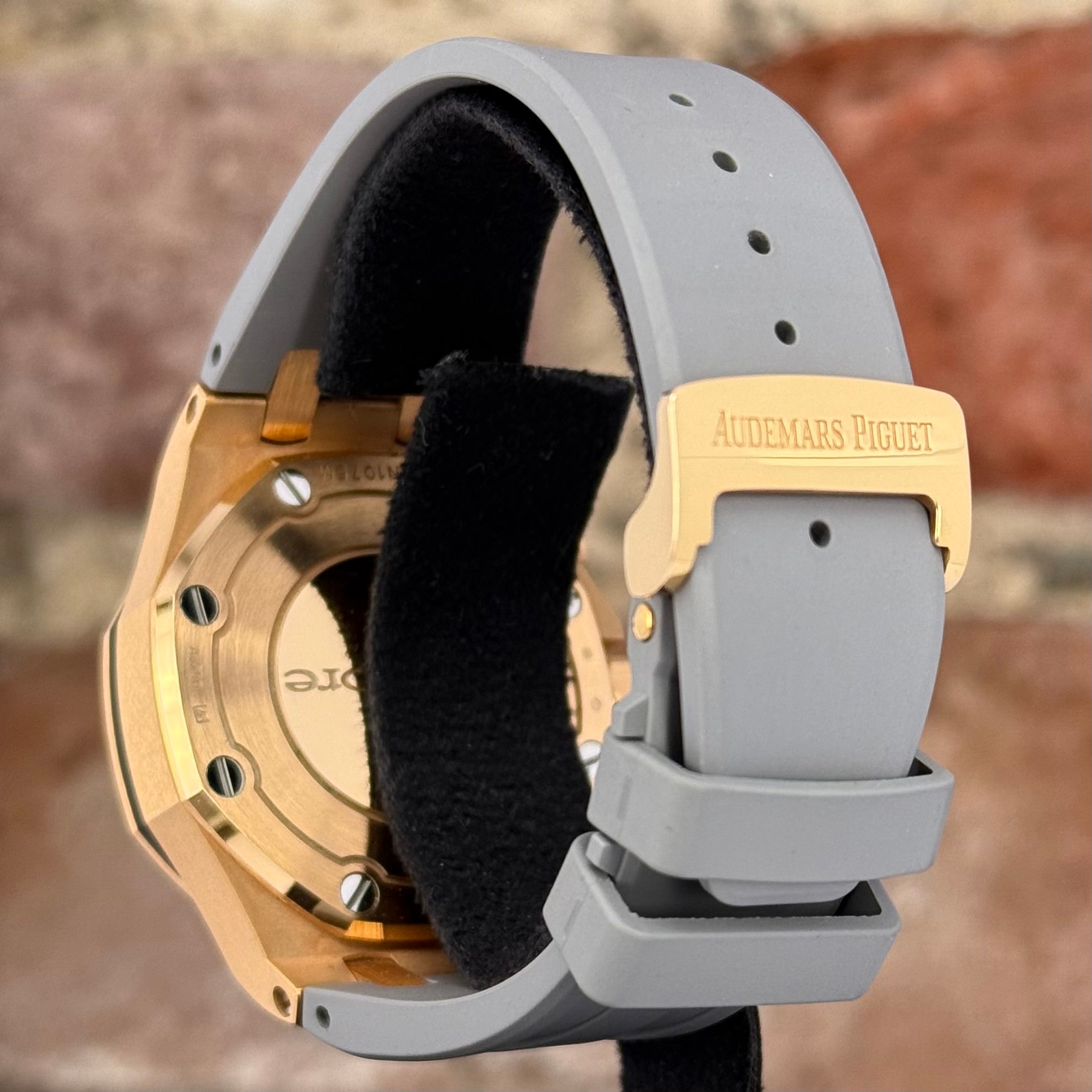 Audemars Piguet - Weißes Zifferblatt, Modell 2022, Ref.26231OR