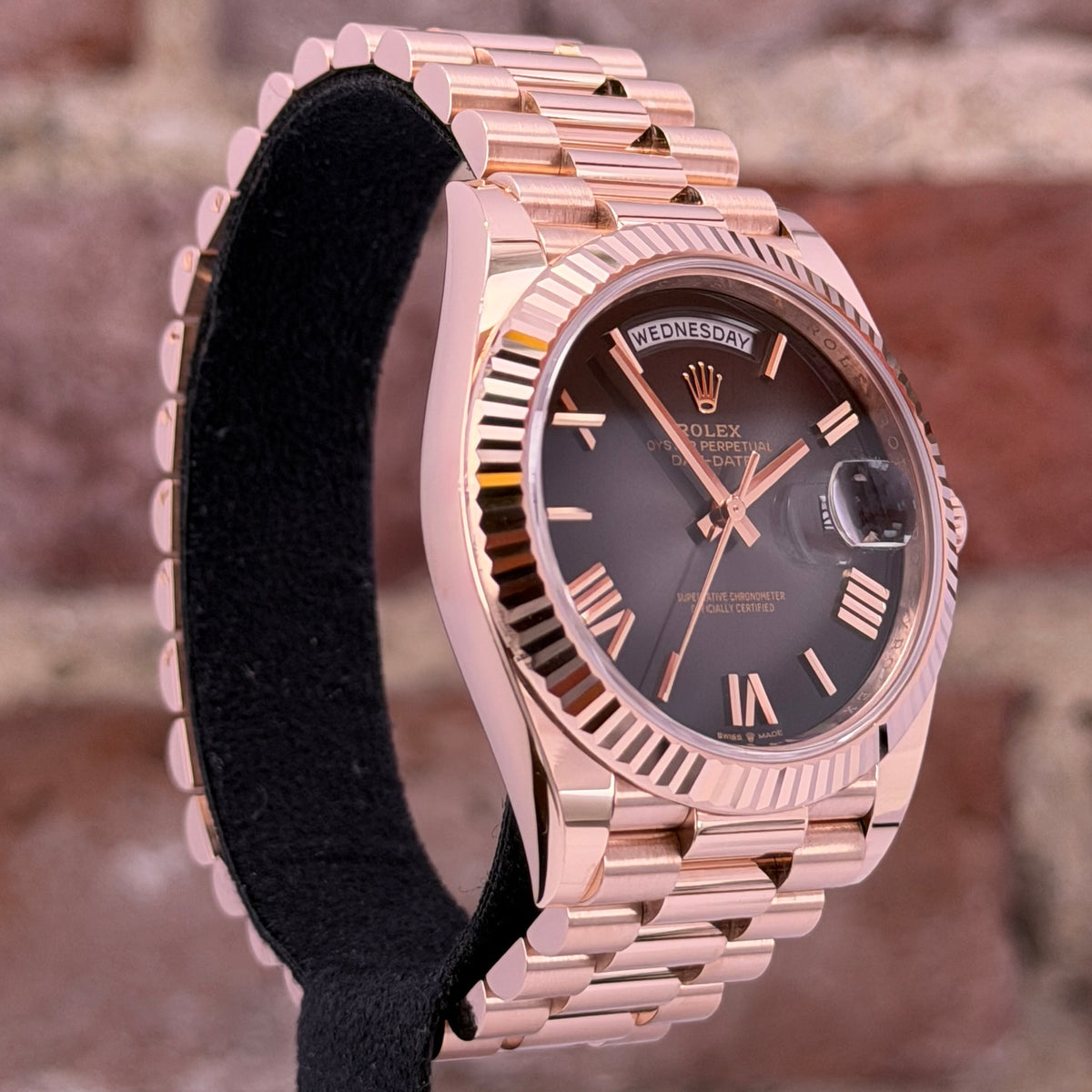 Rolex Day-Date 40 -  Zifferblatt Schiefergrau Ombré,Modell 2026, Ref. 228235