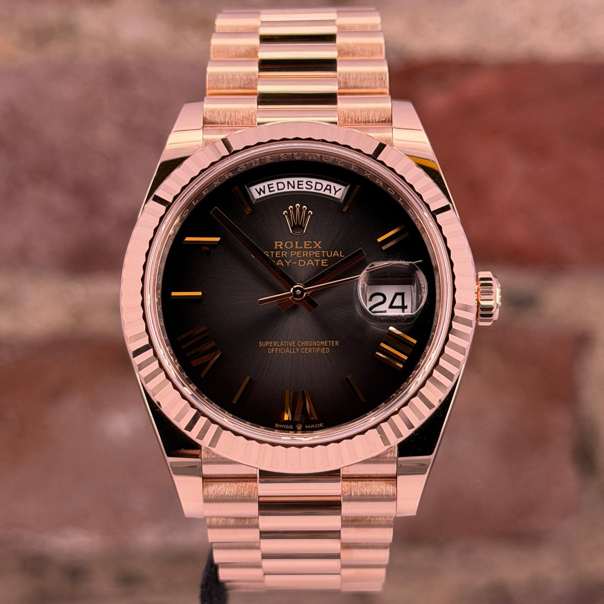 Rolex Day-Date 40 -  Zifferblatt Schiefergrau Ombré,Modell 2026, Ref. 228235