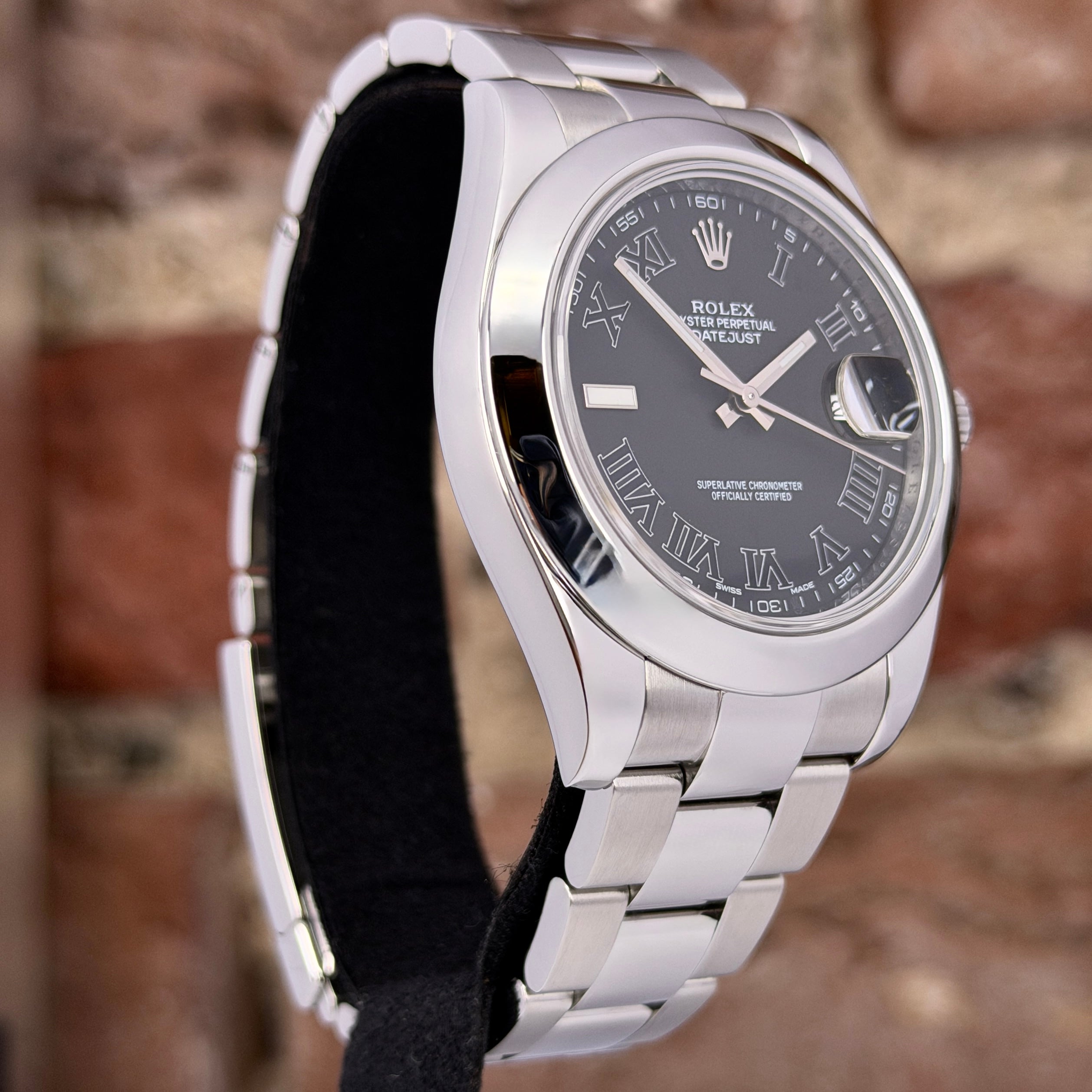 Rolex Datejust II - Schwarzes Zifferblatt, Modell 2015, Ref. 116300