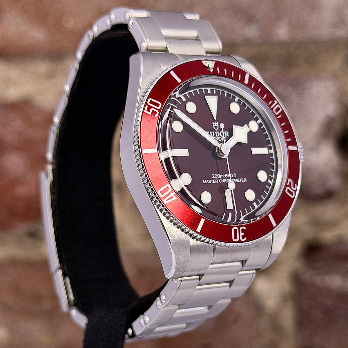 Tudor Black Bay - Cherry Zifferblatt, Ref.7939A1A0RU, Modell 2026