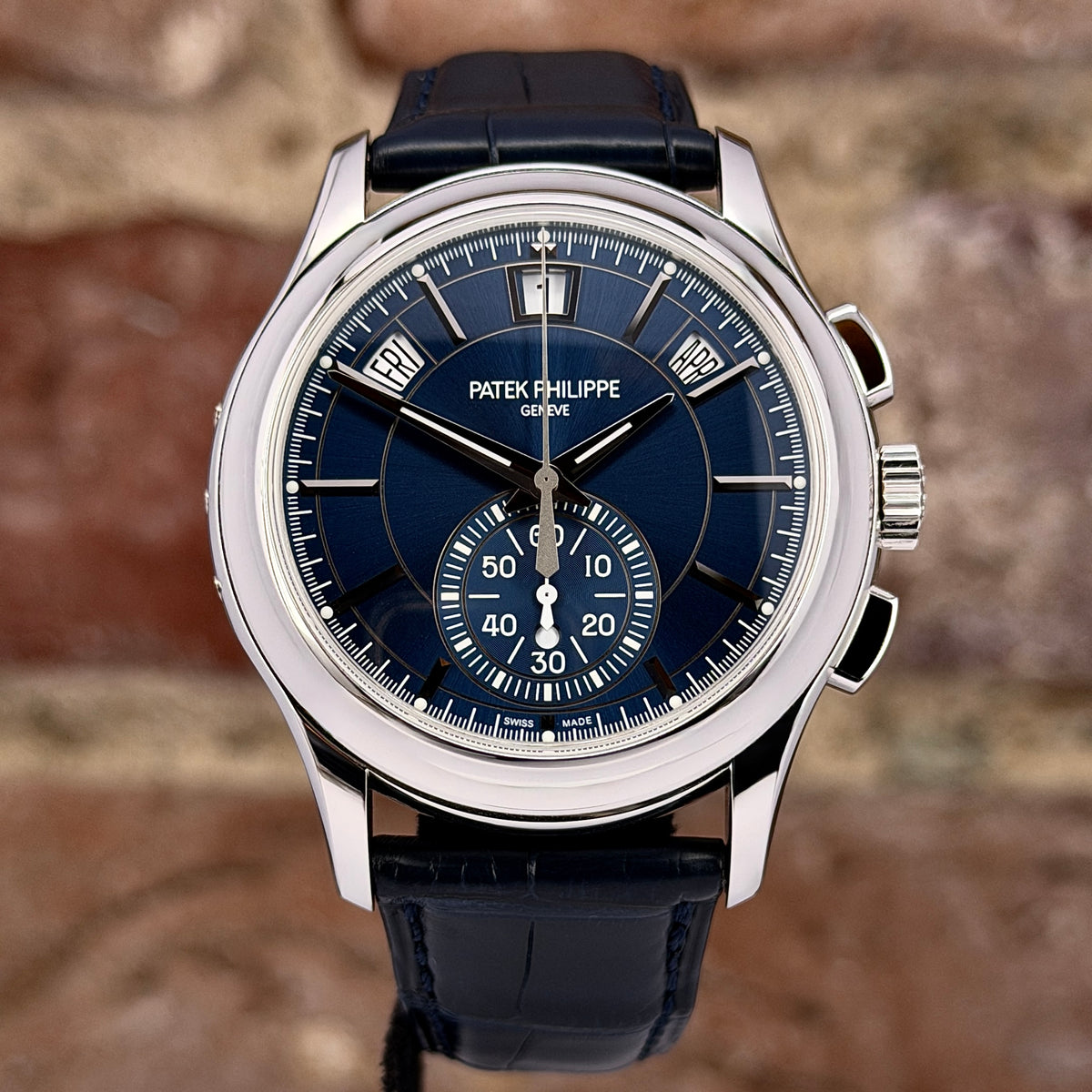 Patek Philippe Annual Calendar - Blaues Zifferblatt, Modell 2021, Ref.5905P-001