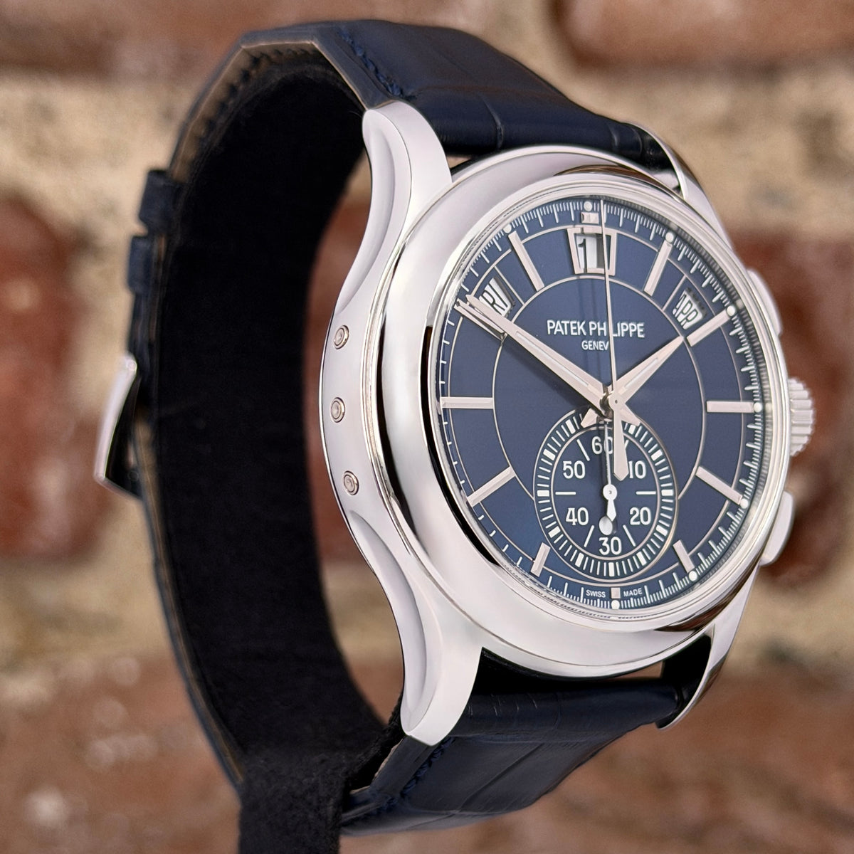 Patek Philippe Annual Calendar - Blaues Zifferblatt, Modell 2021, Ref.5905P-001