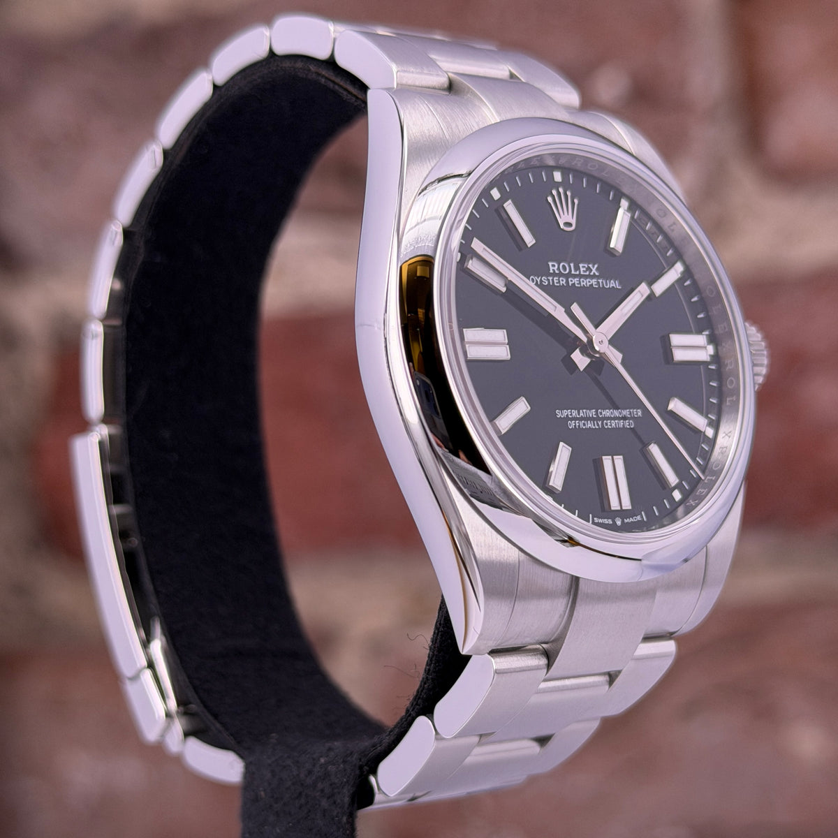 Rolex Oyster Perpetual 41 - Schwarzes Zifferblatt, Modell 2026, Ref.134300