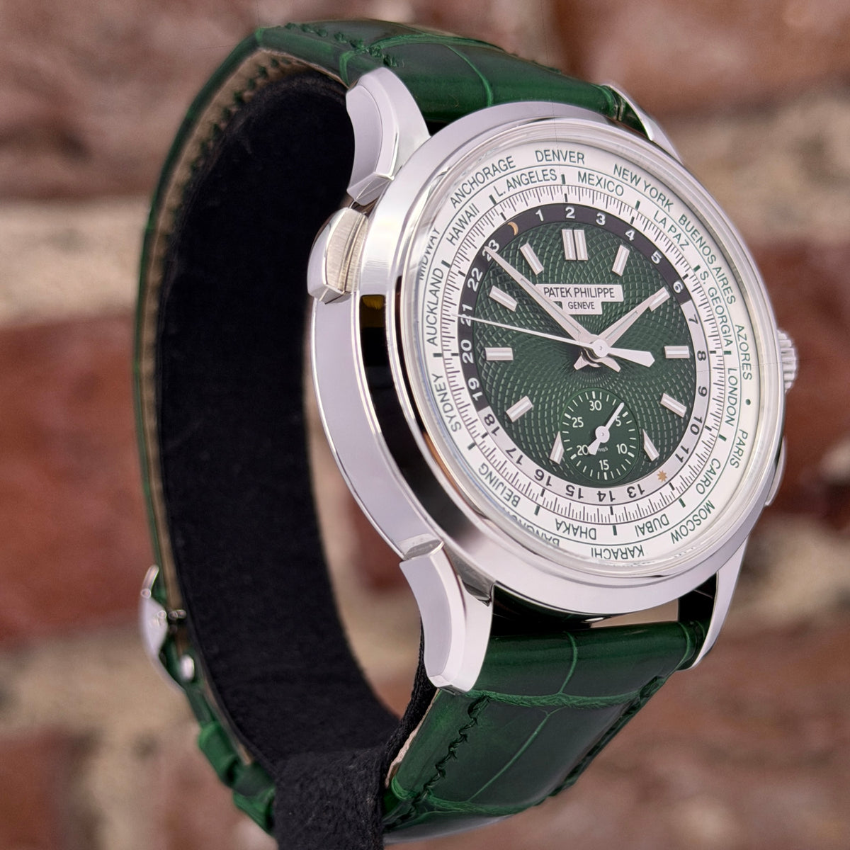 Patek Philippe - Grünes Zifferblatt, Modell 2025, Ref. 5930P-001