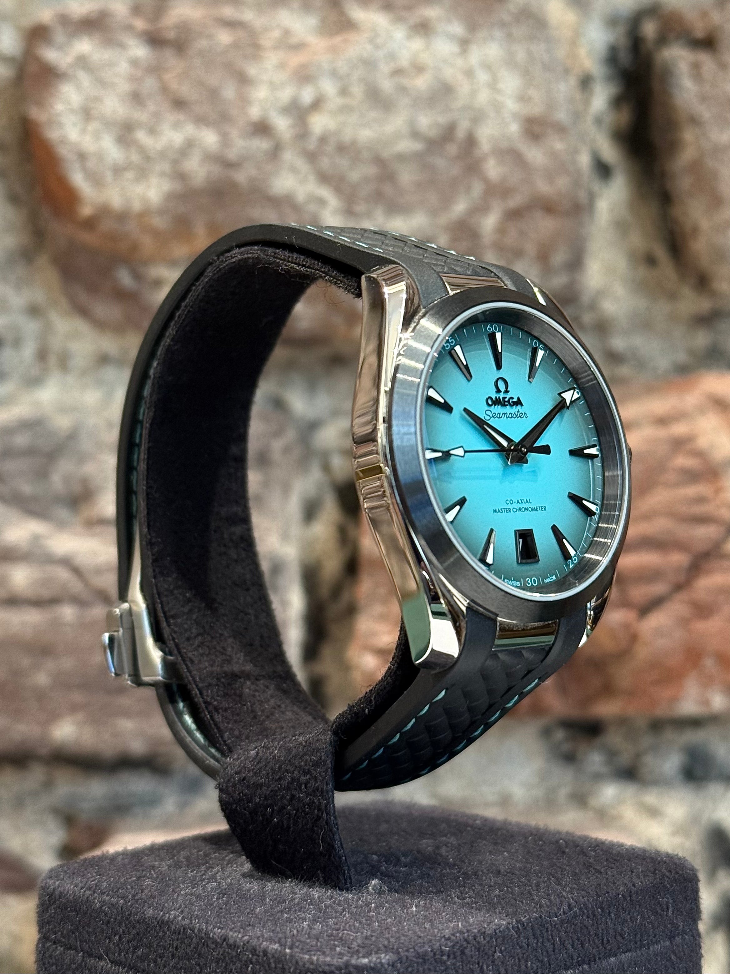 Omega Seamaster Aqua Terra 38 - Türkises Zifferblatt, Modell 2025, Ref. 220.32.38.20.03.001