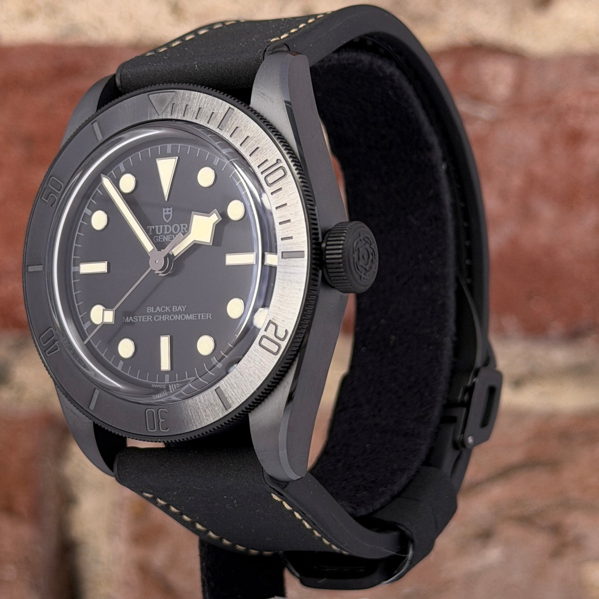 Tudor Black Bay 41 - Schwarzes Zifferblatt, Modell 2022, Ref.79210CNU