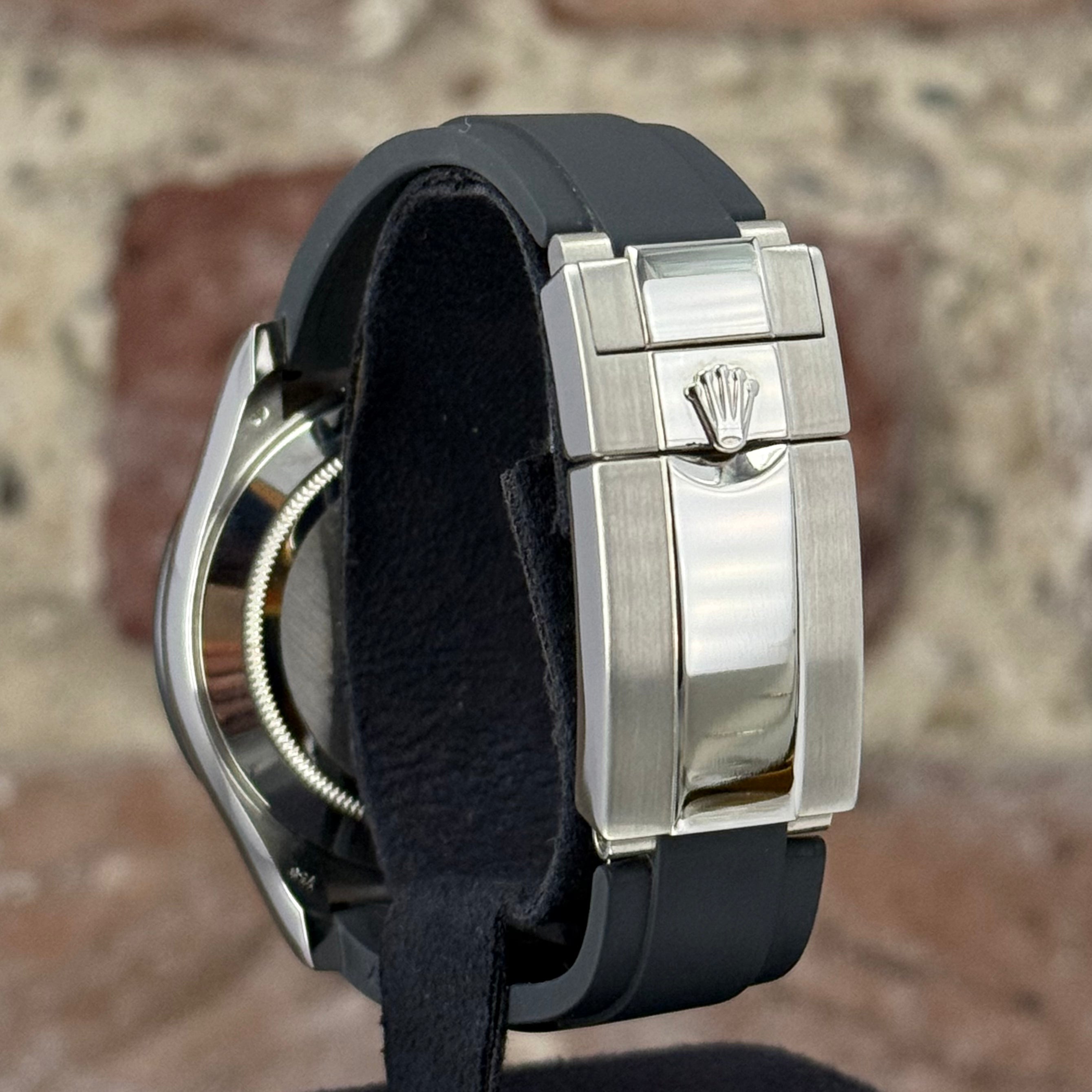 Rolex Daytona 40 – Schwarzes Zifferblatt mit Diamanten, Modell 2020, Ref. 116519LN