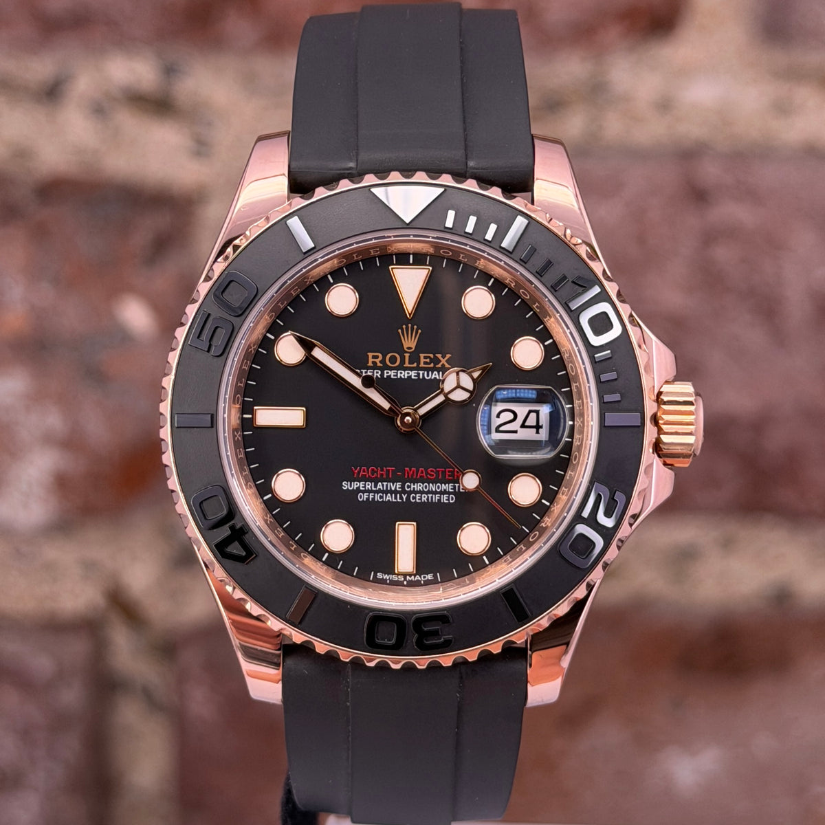 Rolex Yachtmaster 40 - Schwarzes Zifferblatt, Modell 2015, Ref.116655